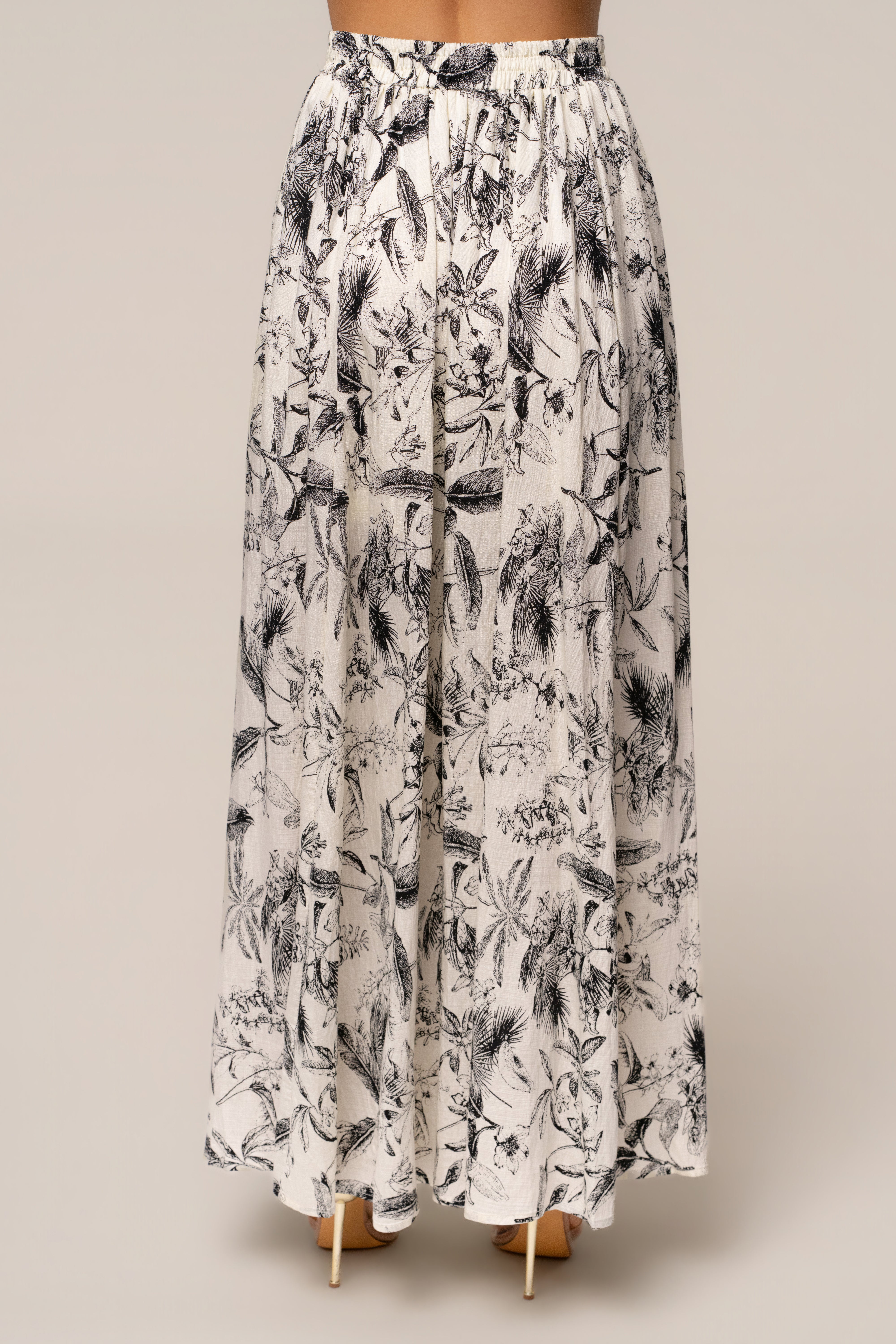 Black Abstract Blooming Garden Skirt Set - JLUXLABEL