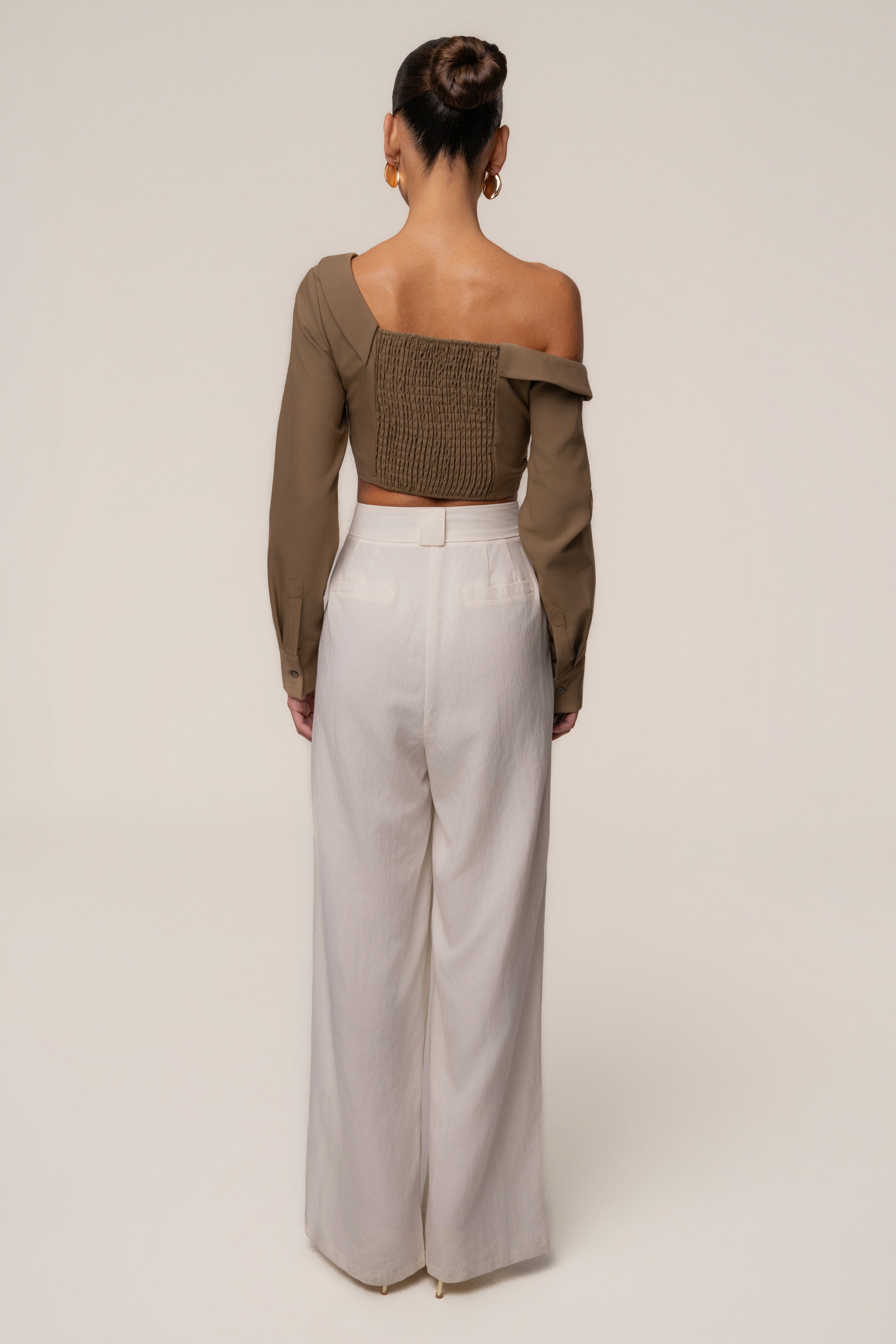 Olive Off-Shoulder Twist Crop Top - JLUXLABEL