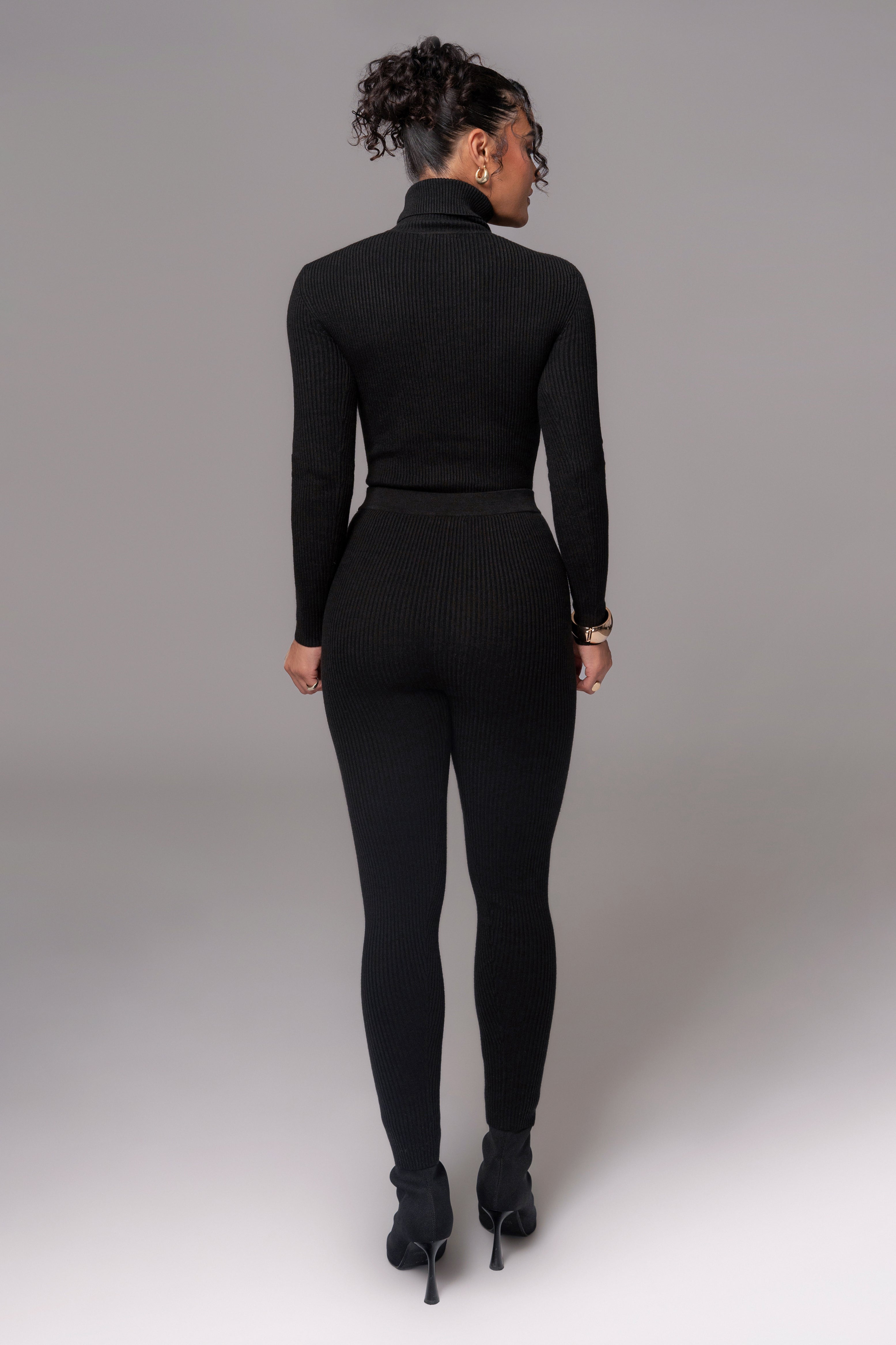 Black Naaya Ribbed Leggings - JLUXLABEL