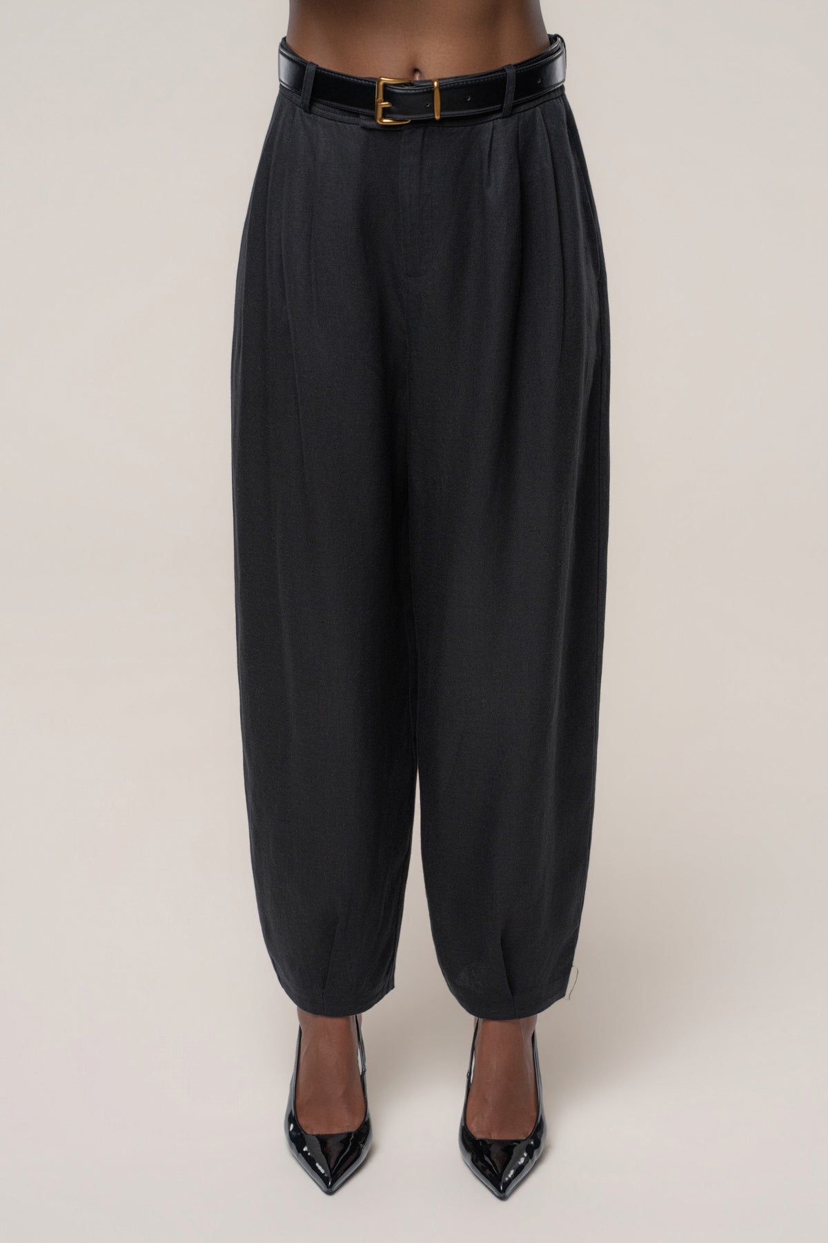 Black Weekend Barrel Trouser - JLUXLABEL