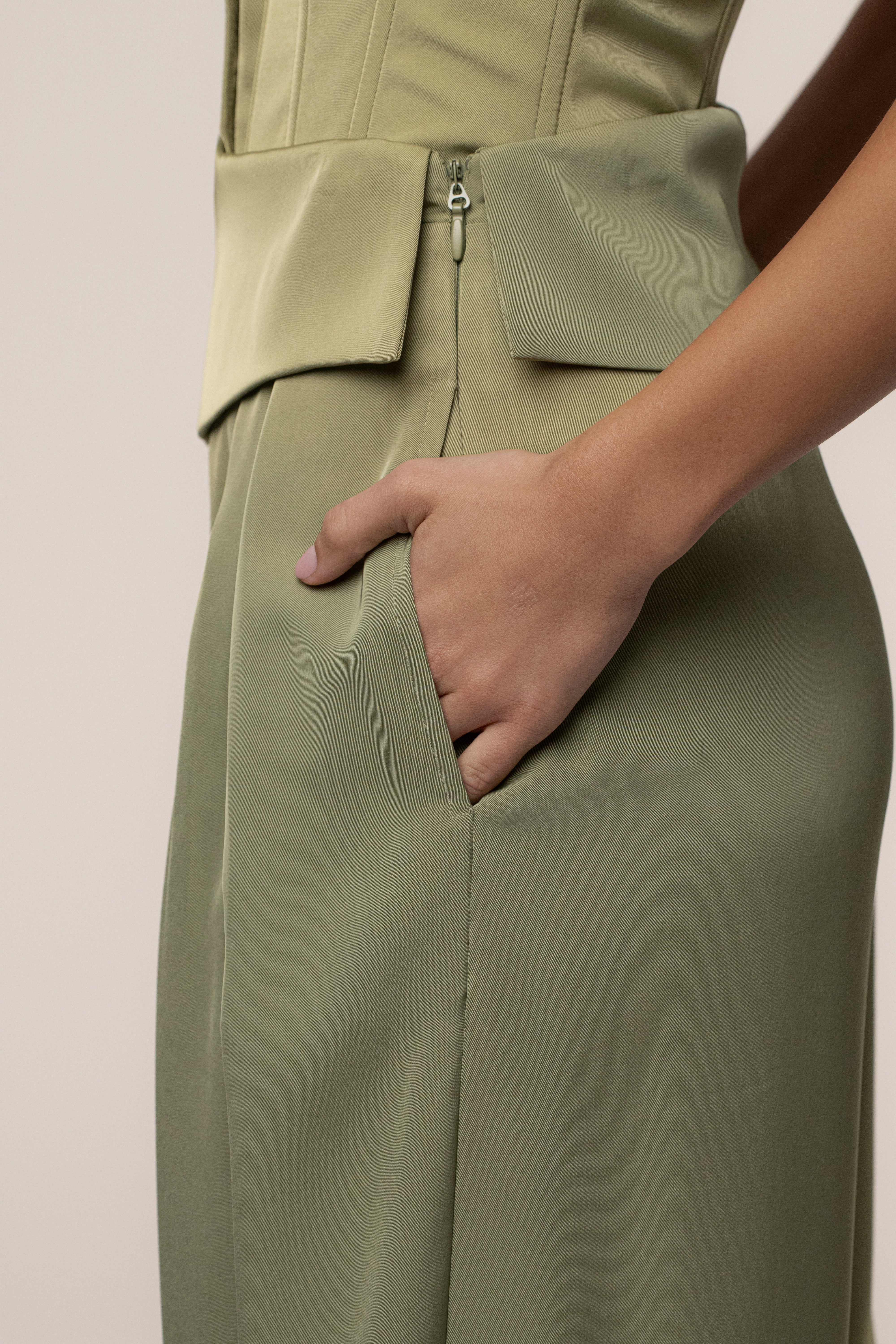 Olive Executive Trousers - JLUXLABEL