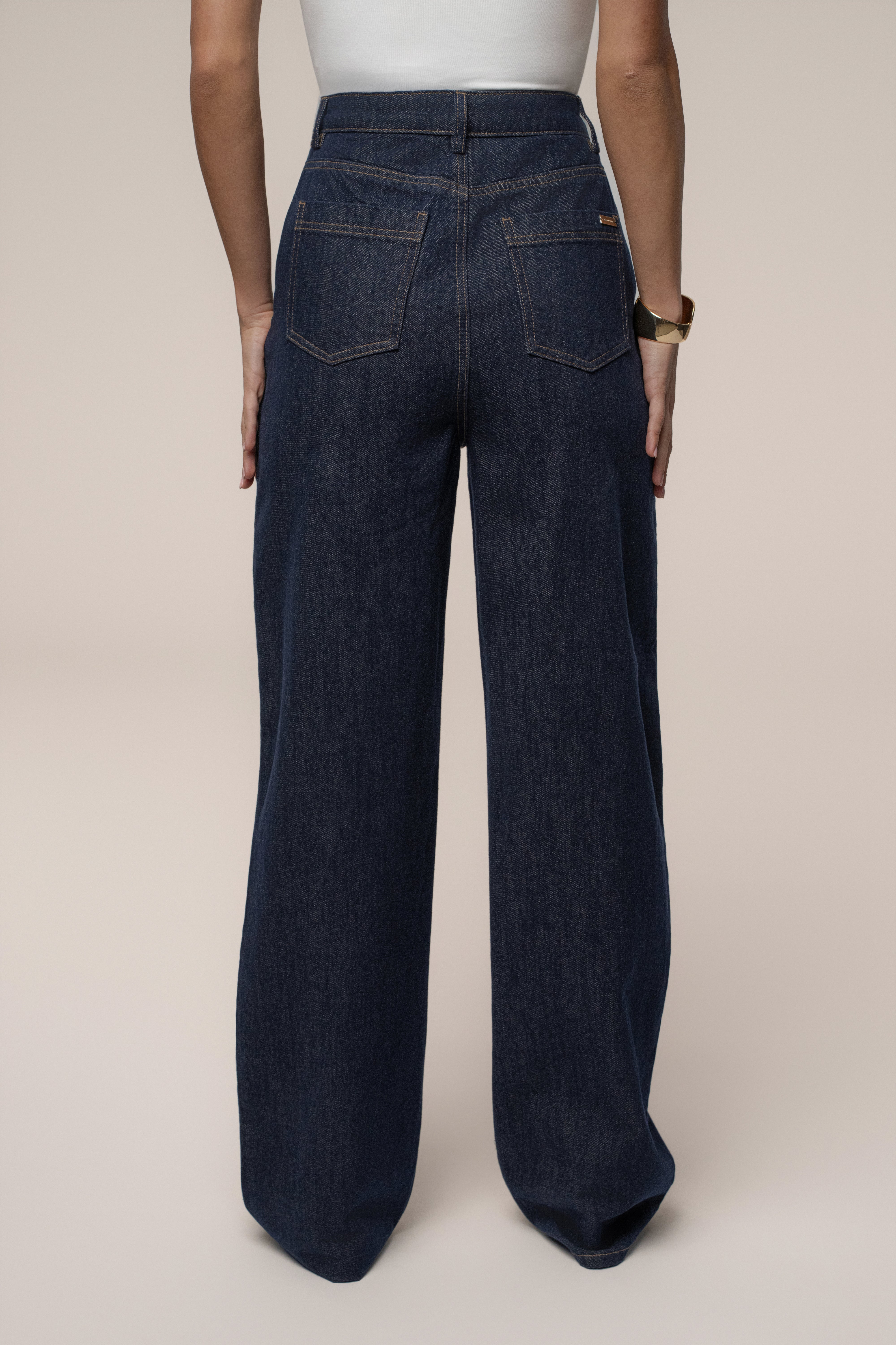 Dark Denim Signature Jean - JLUXLABEL