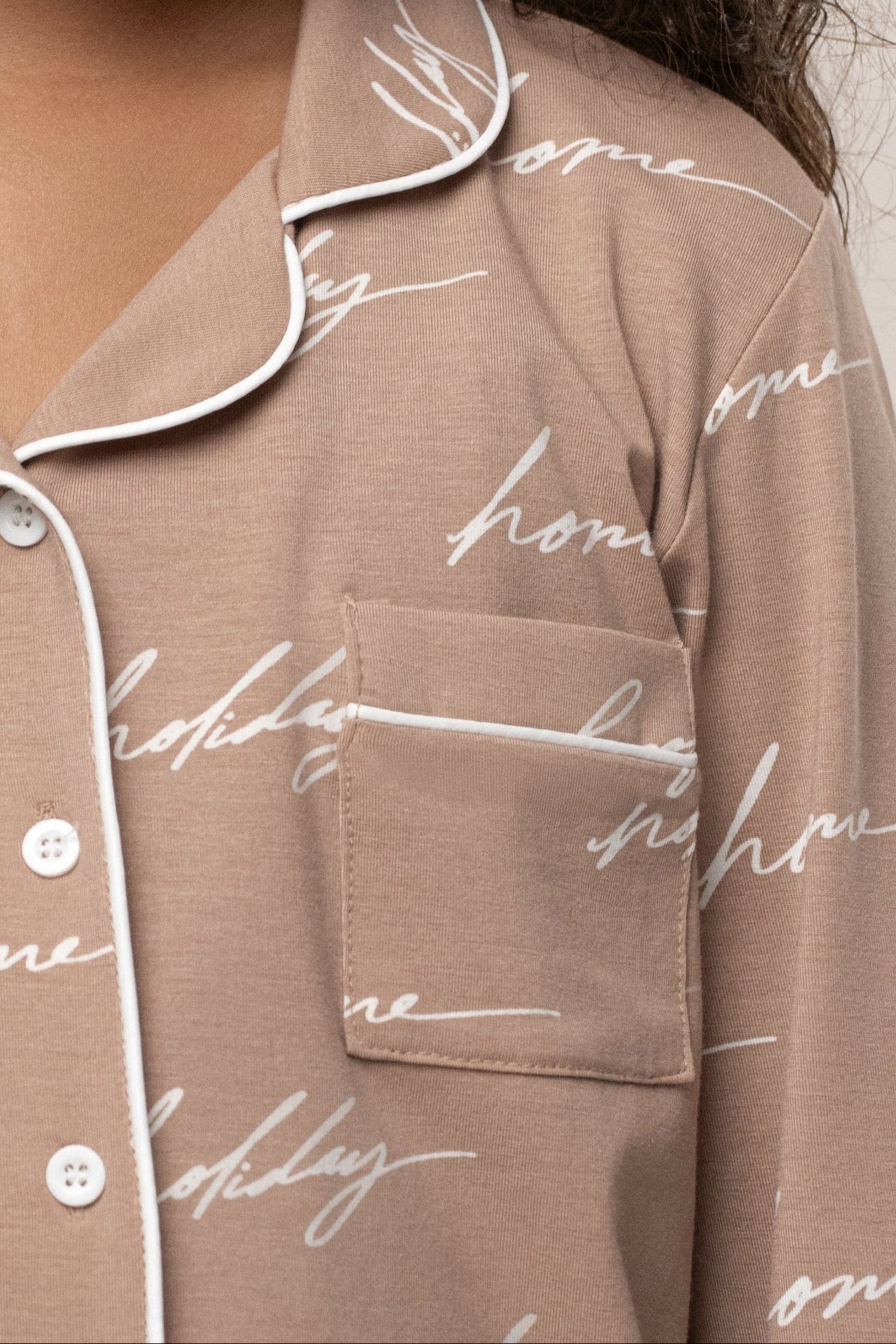 Beige Home For The Holidays Kids Pajama Set - JLUXLABEL