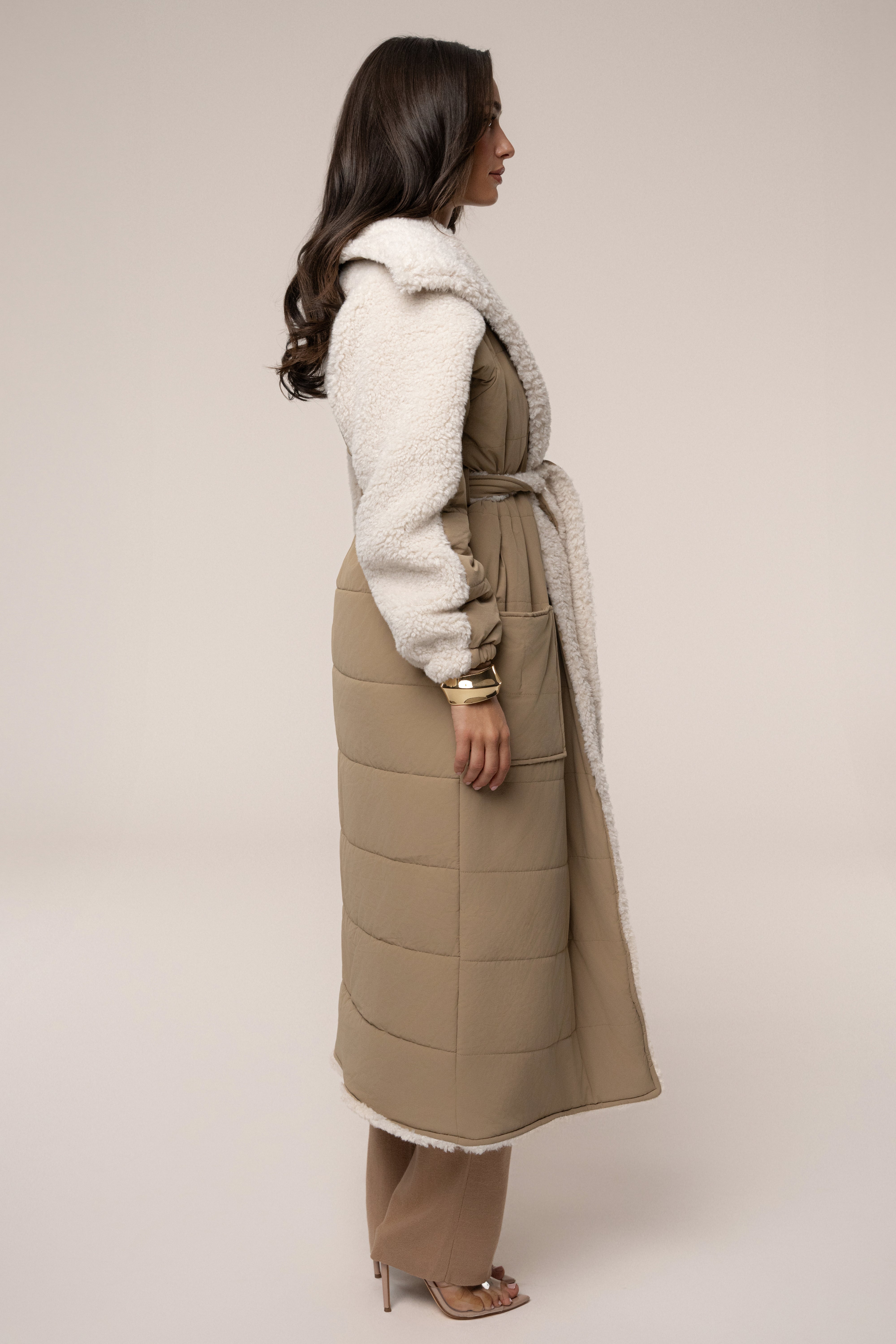 Beige/Ivory Contrast Sherpa Coat