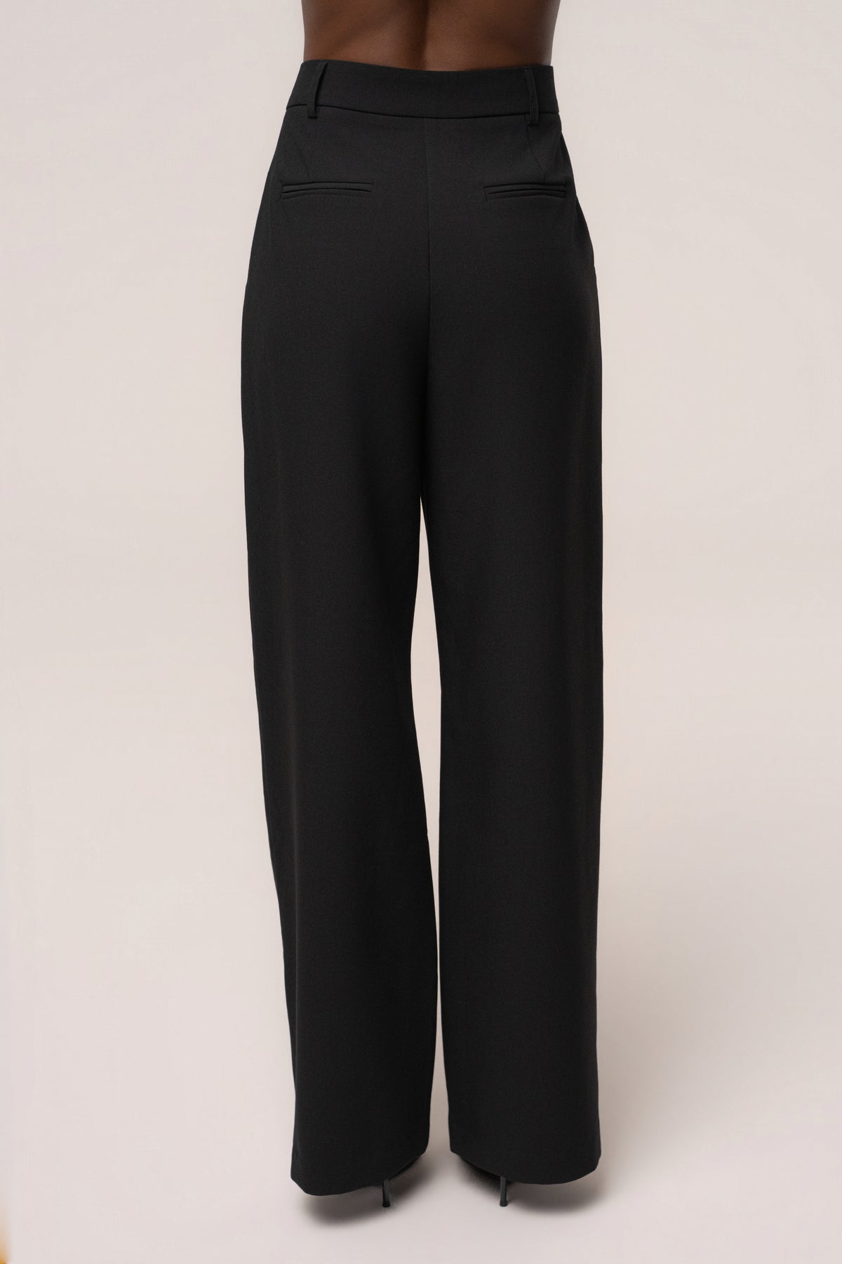 Black Madison Pleated Trouser