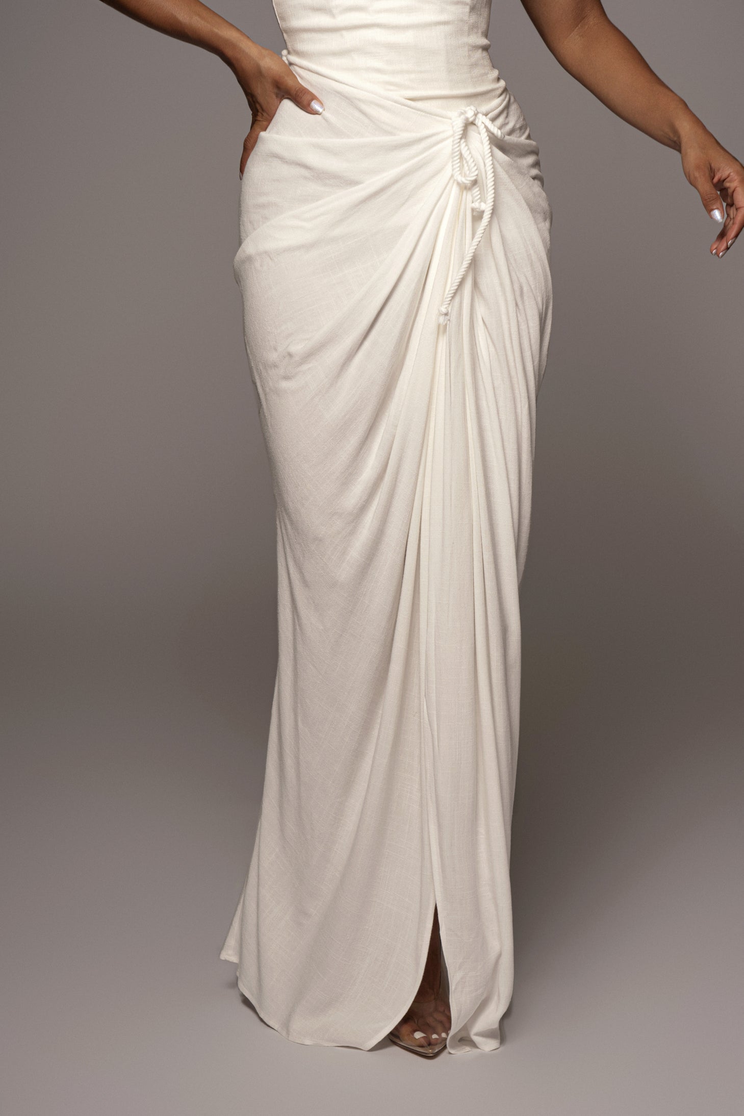 White Noelia Linen Slit Skirt - JLUXLABEL