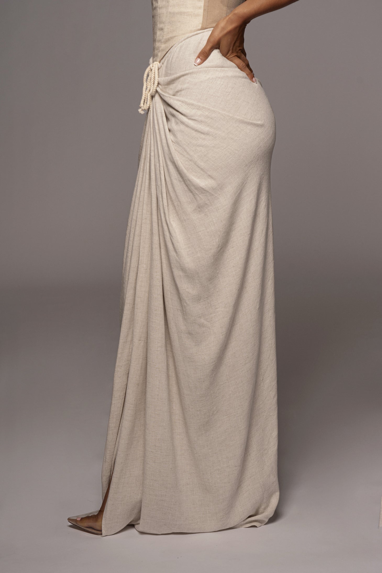 Natural Noelia Linen Slit Skirt - JLUXLABEL