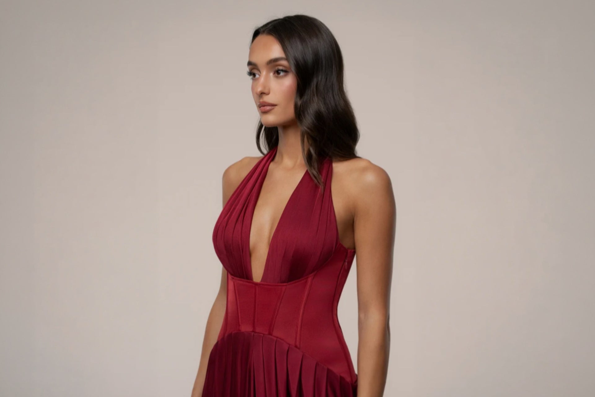 Cut-Out Dresses for Date Night: Looks That Work From Dinner to the Dance Floor