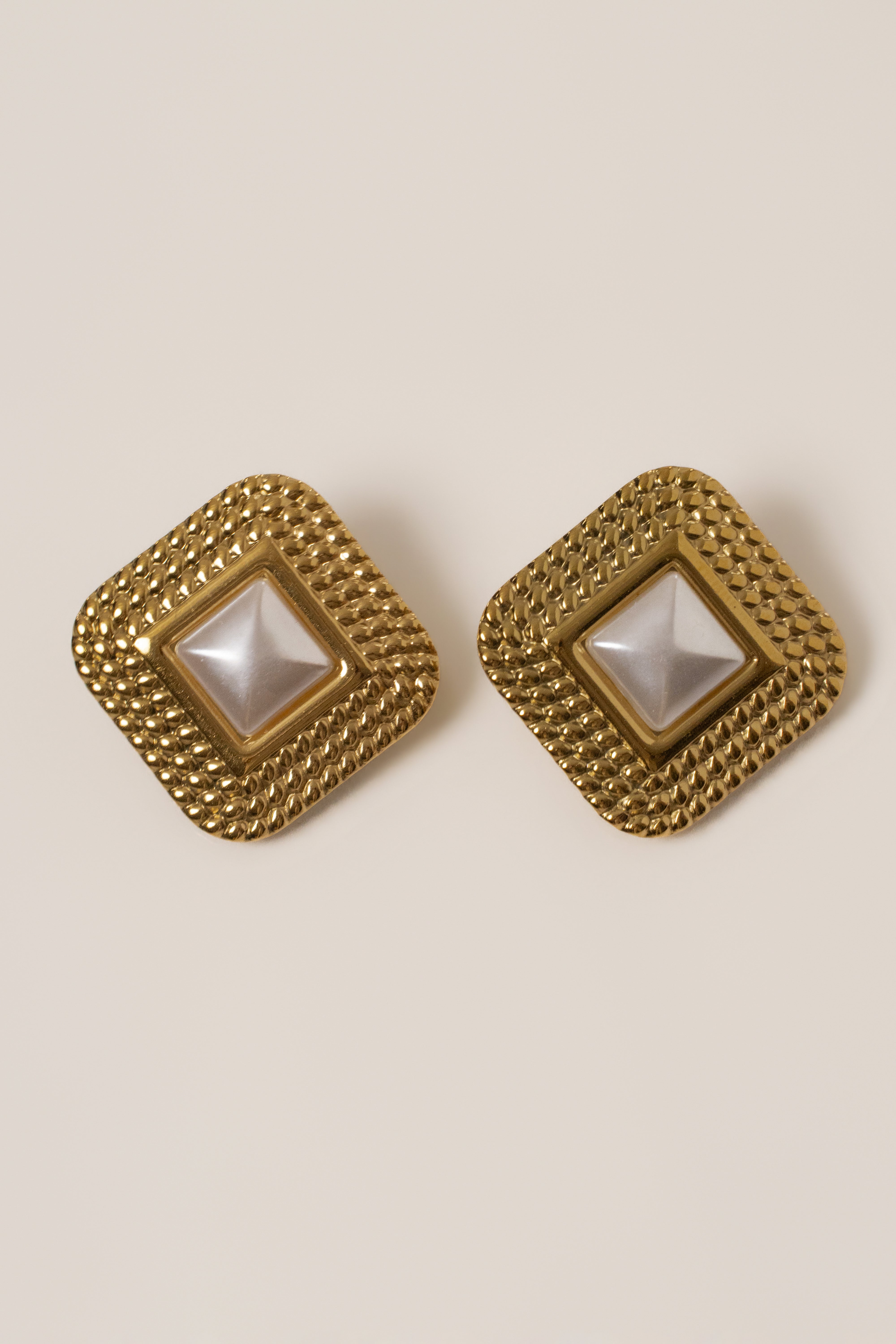 Gold Euro Squared Earrings - JLUXLABEL