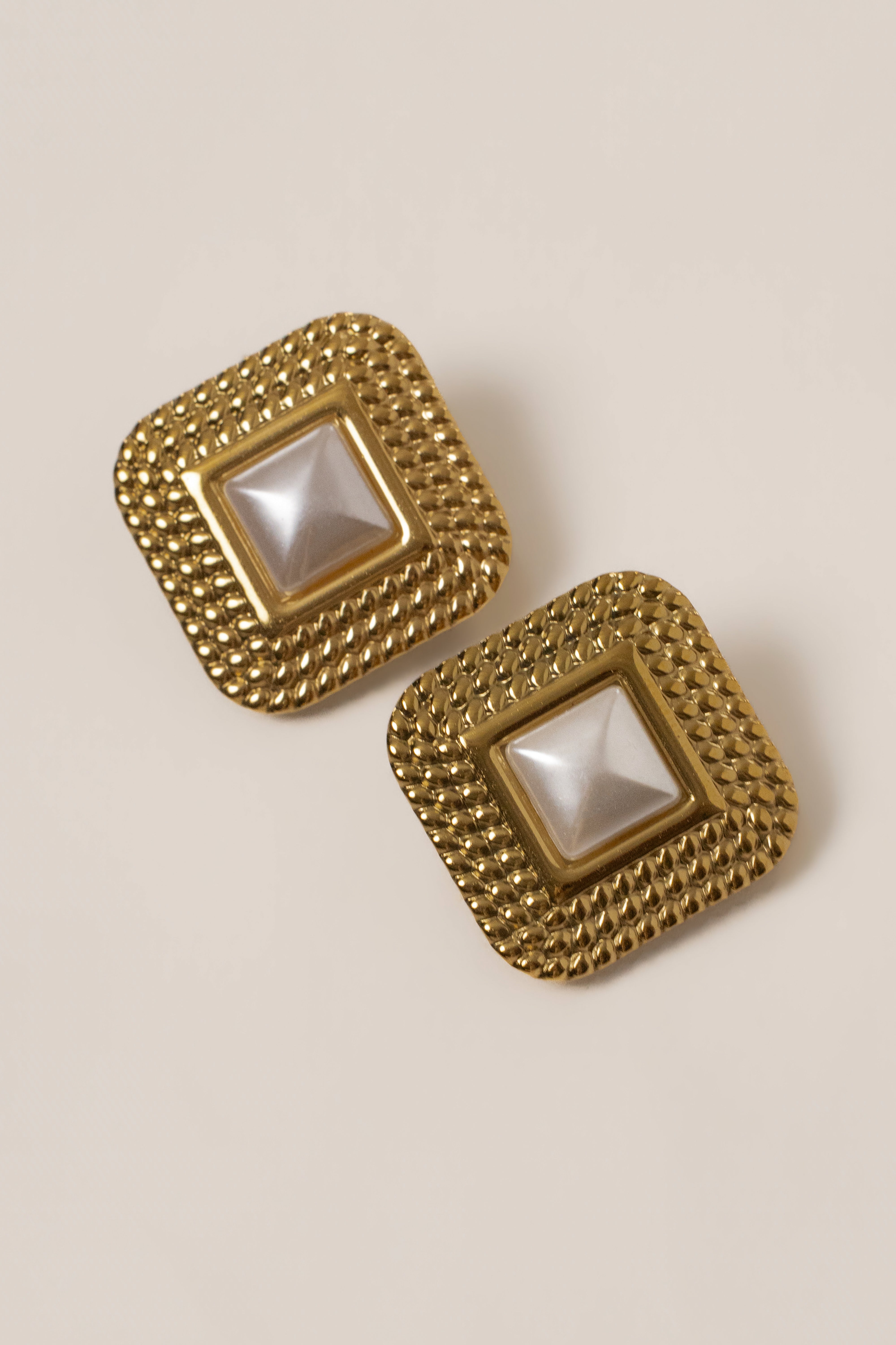 Gold Euro Squared Earrings - JLUXLABEL
