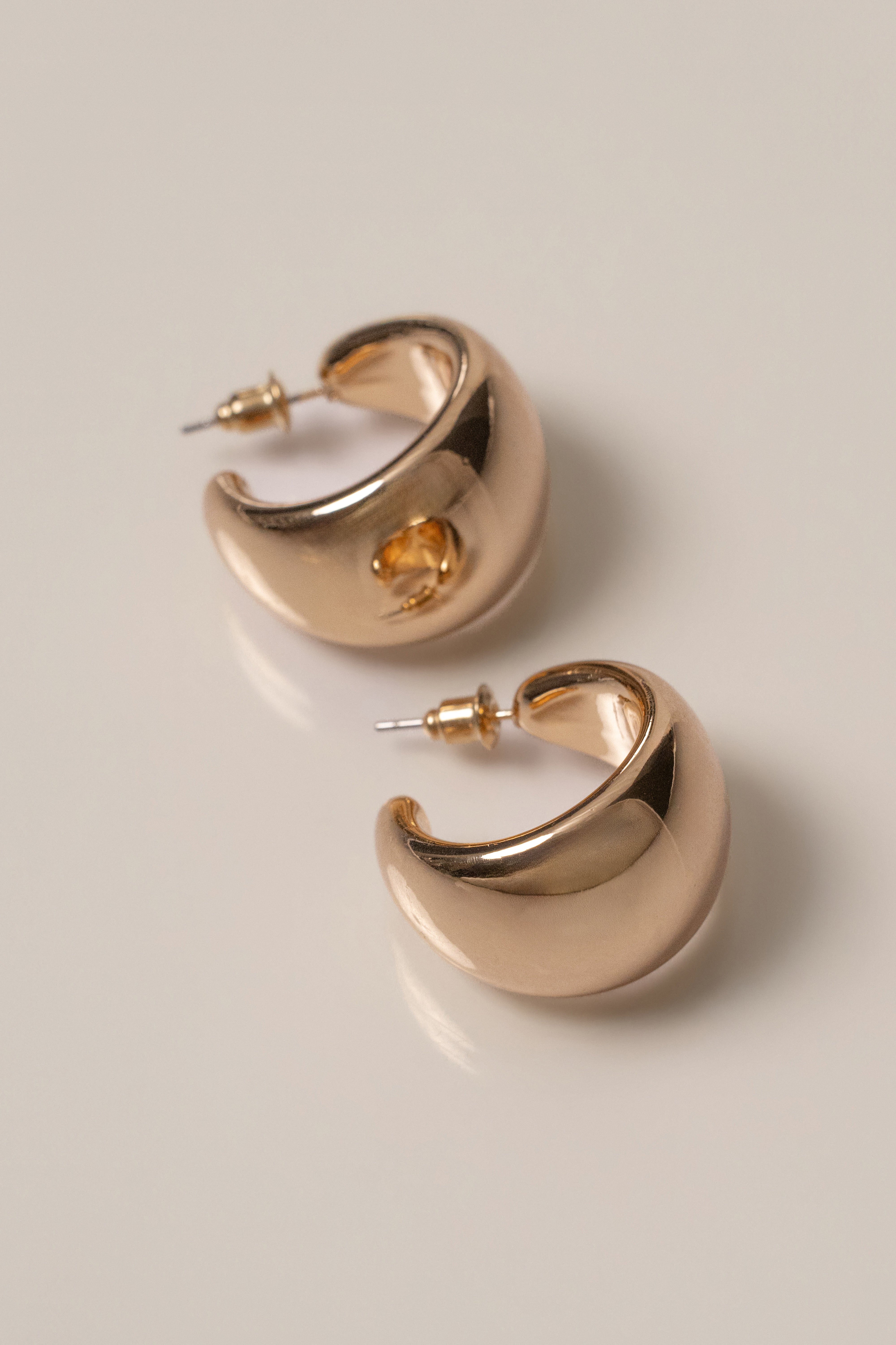 Gold Juliette Hoop Earrings - JLUXLABEL
