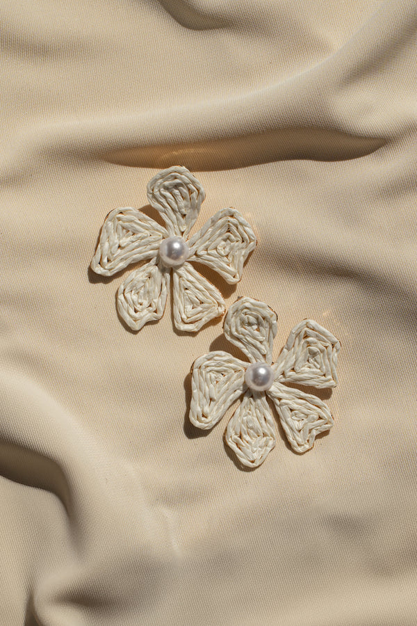 Ivory Lexa Flower Earrings - JLUXLABEL