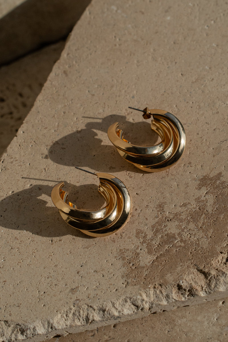 Gold Swirl Open Hoop Earring - JLUXLABEL