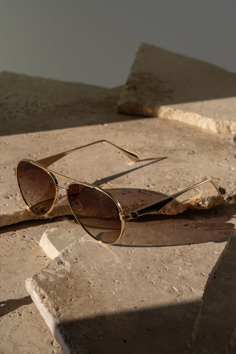 Black/Gold Classic Aviator Sunglasses - JLUXLABEL