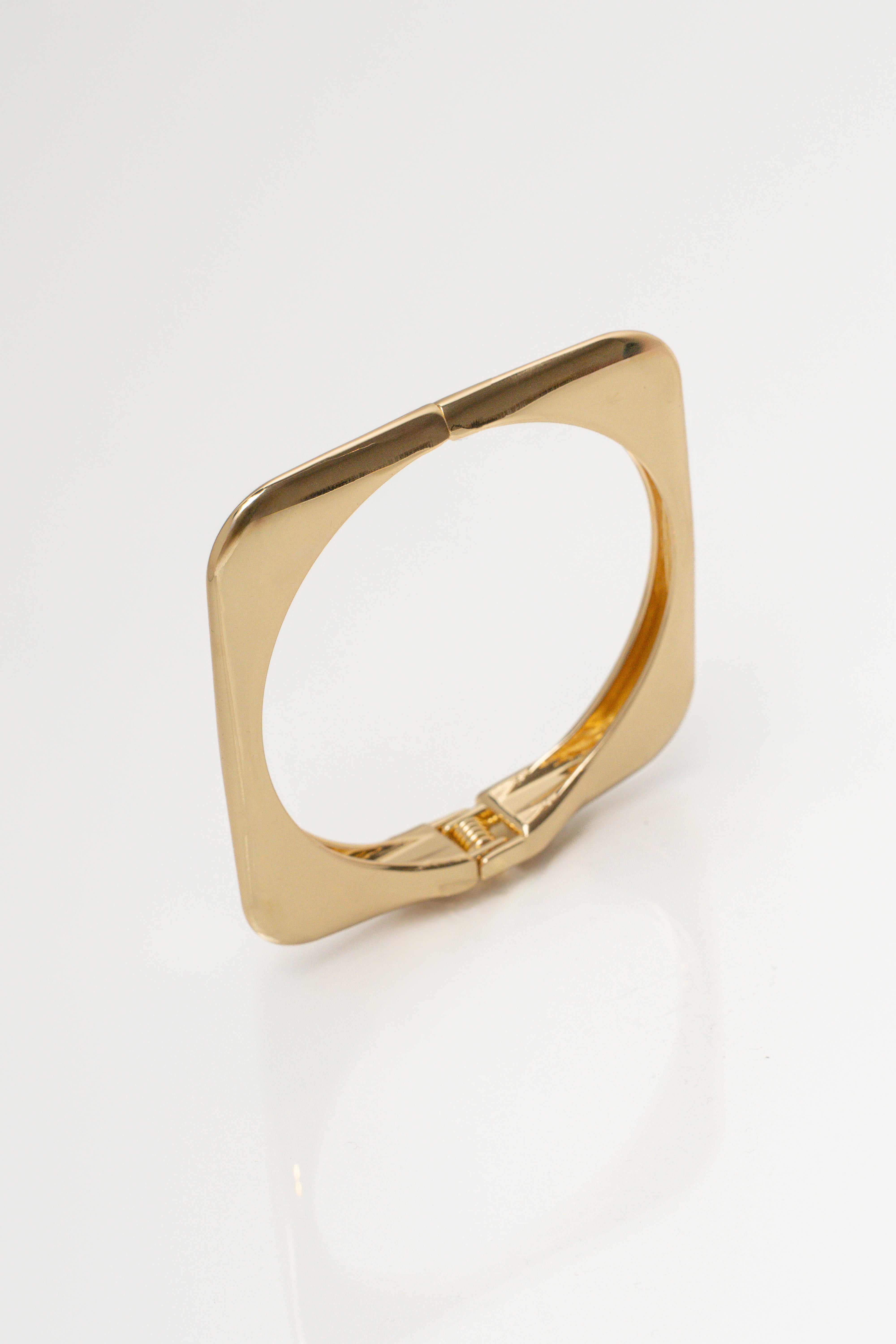 Gold Ciel Hinge Bracelet