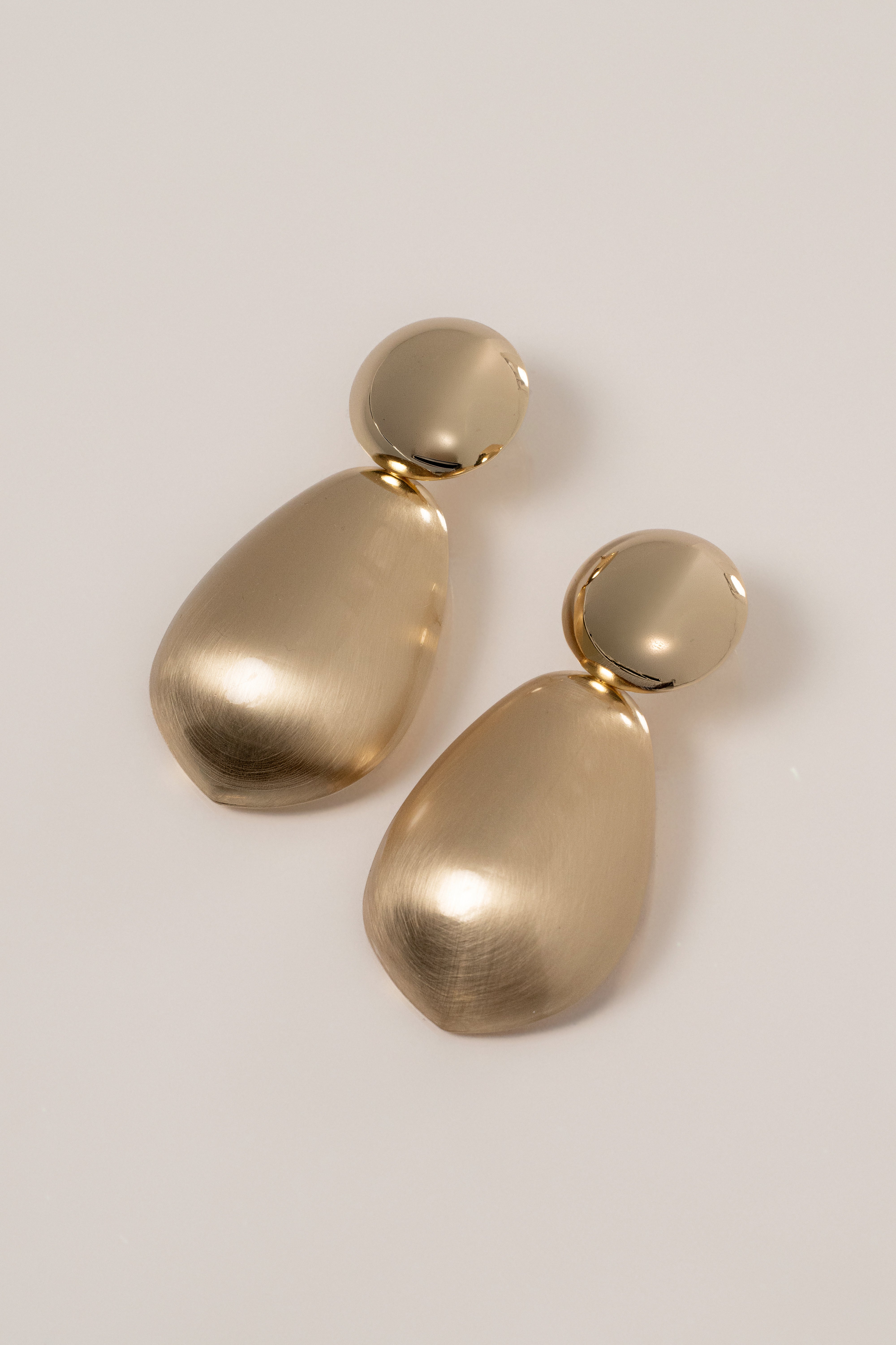Gold Lucent Earrings - JLUXLABEL