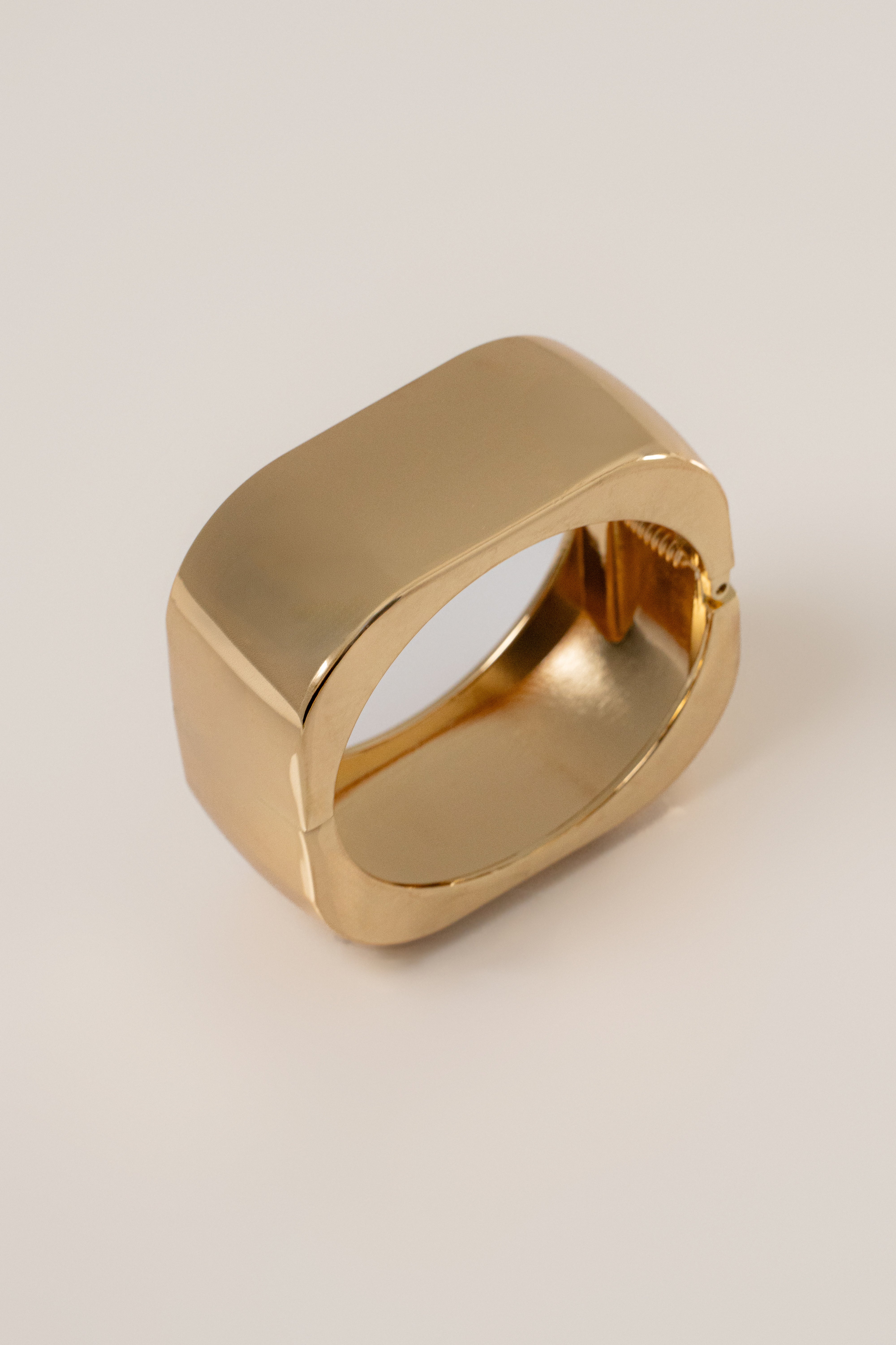 Gold Adria Hinge Bracelet - JLUXLABEL
