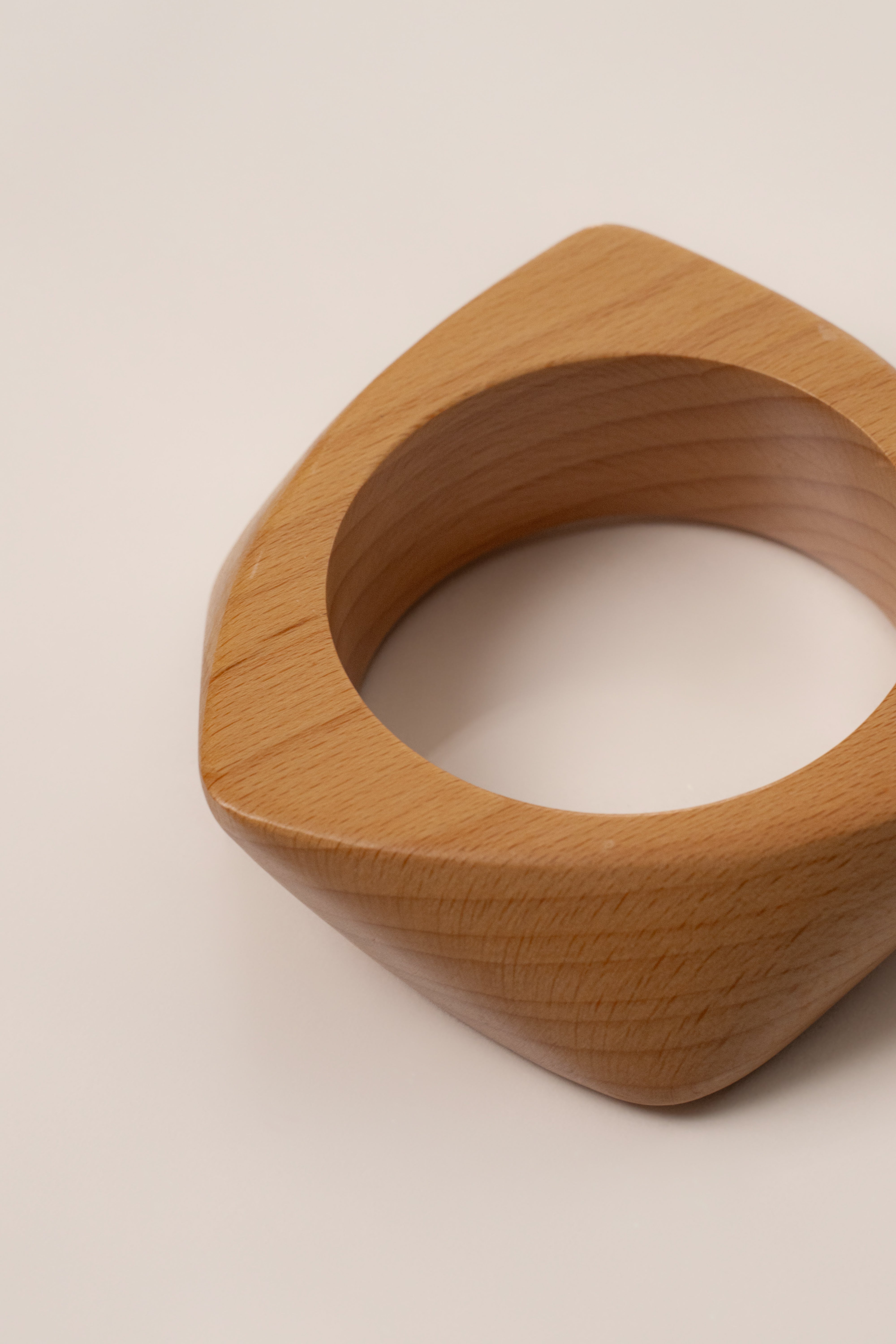 Natural Shira Bracelet - JLUXLABEL