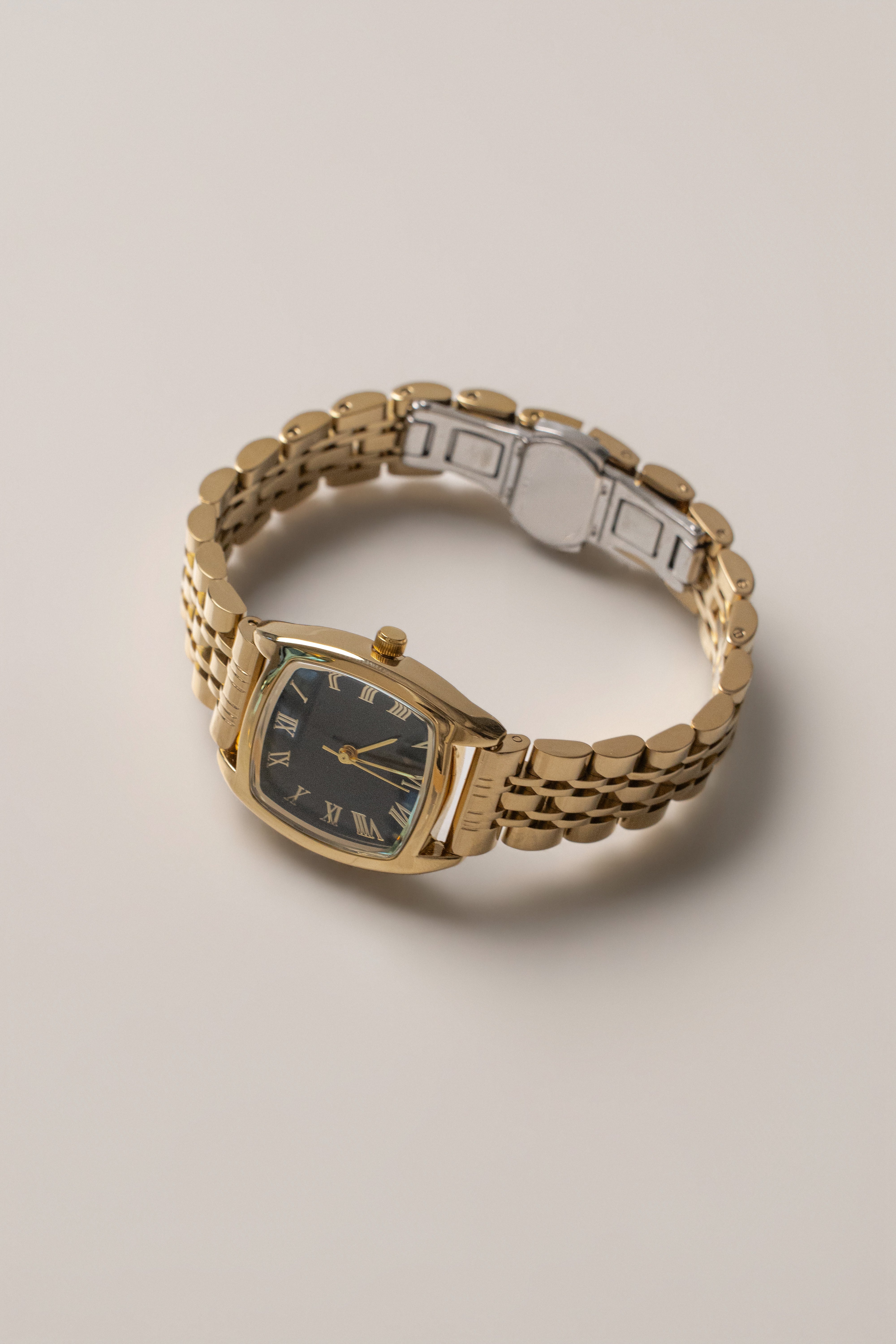 Gold Beth Watch - JLUXLABEL