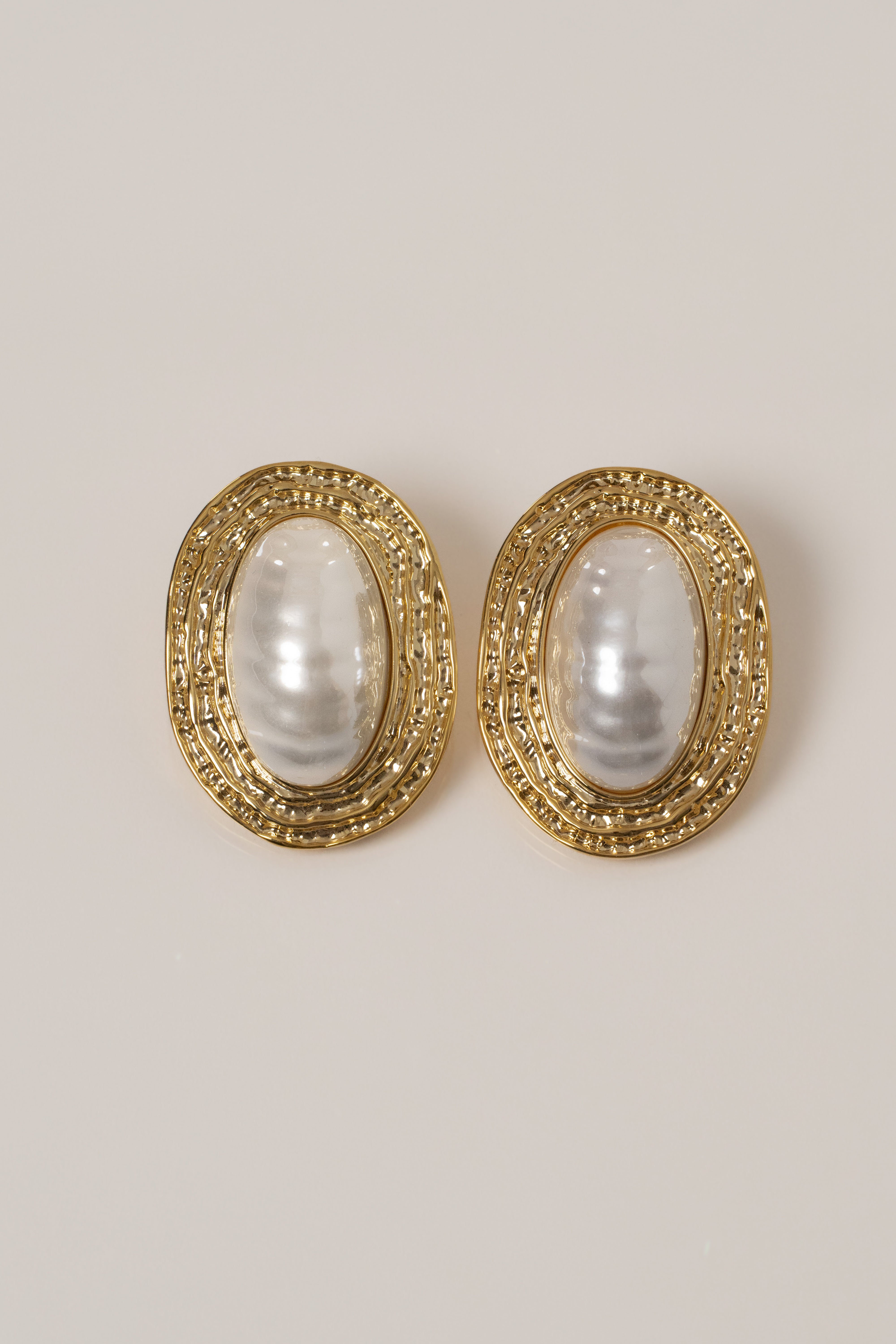 Gold Monte Carlo Pearl Earrings - JLUXLABEL