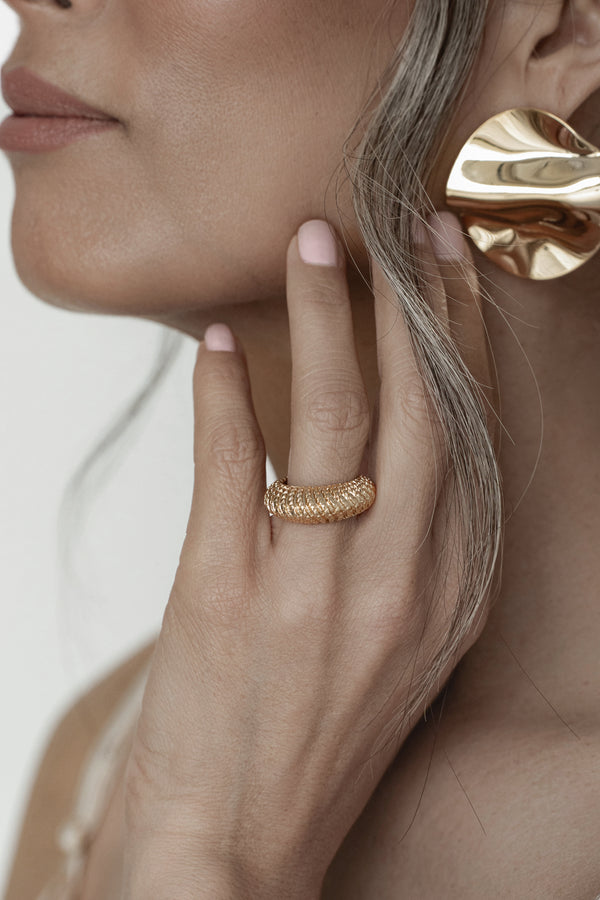 Gold Itzel Ring