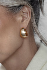 Gold Natti Earrings Set