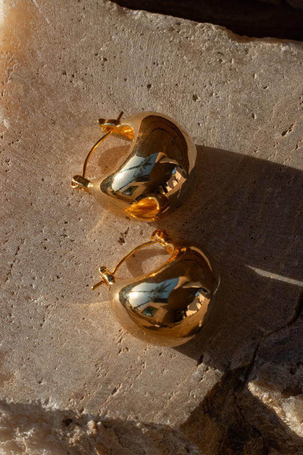 Gold Huggie Hoop Earrings - JLUXLABEL