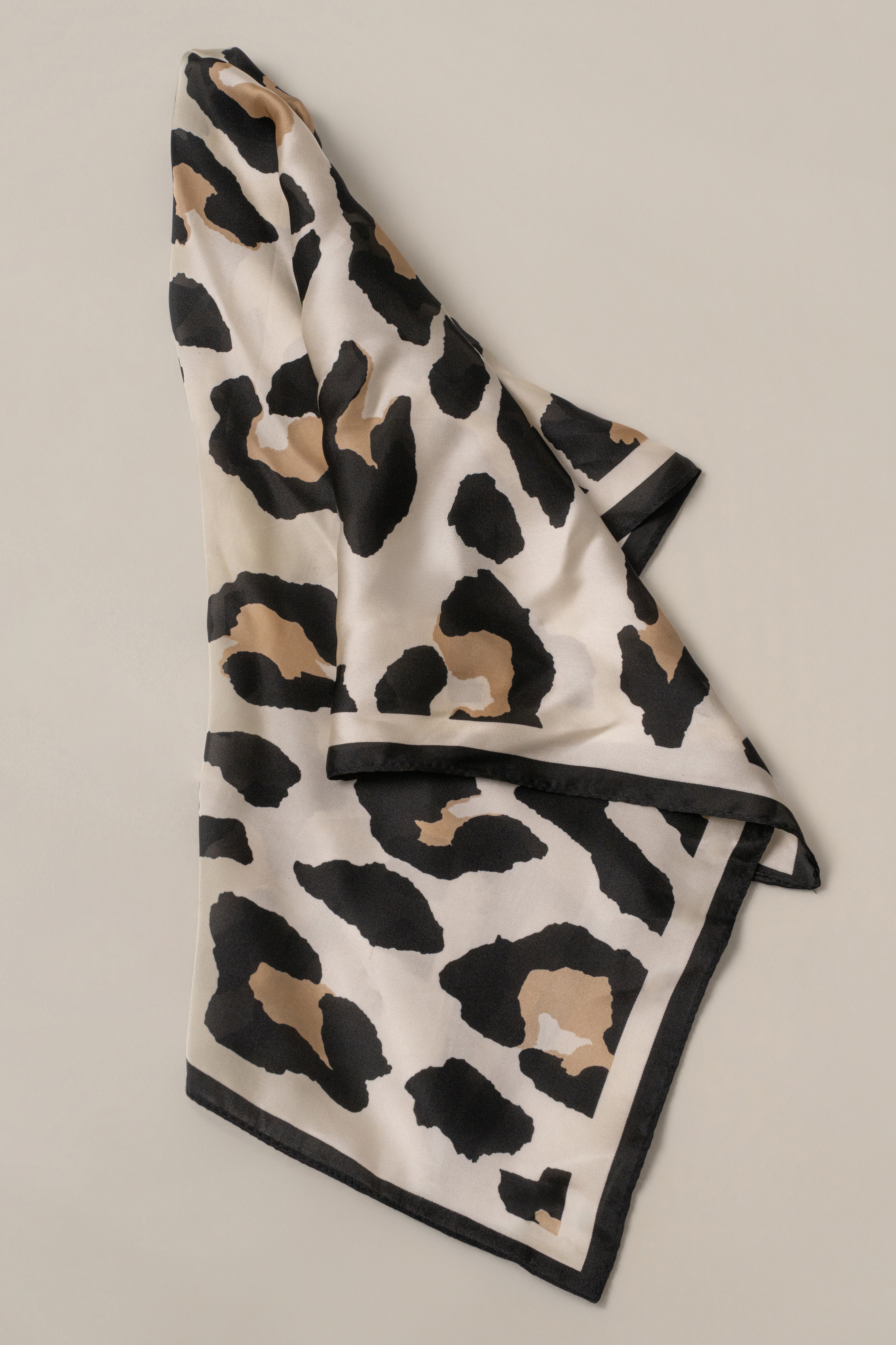 Ivory Bold Nature Scarf - JLUXLABEL