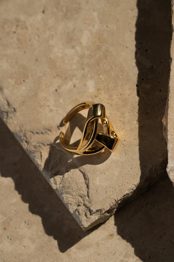 Gold Reine Ring