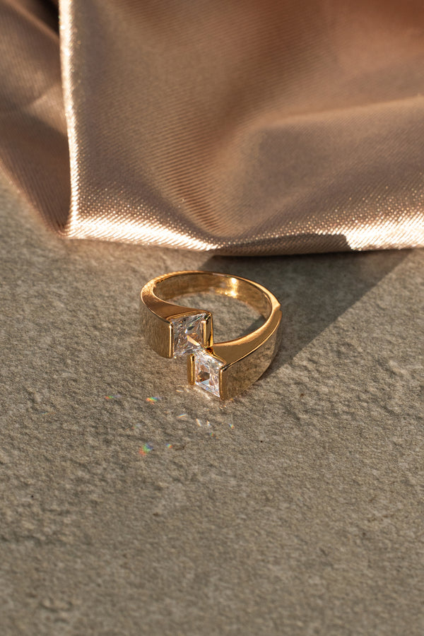 Gold Jewel Ring