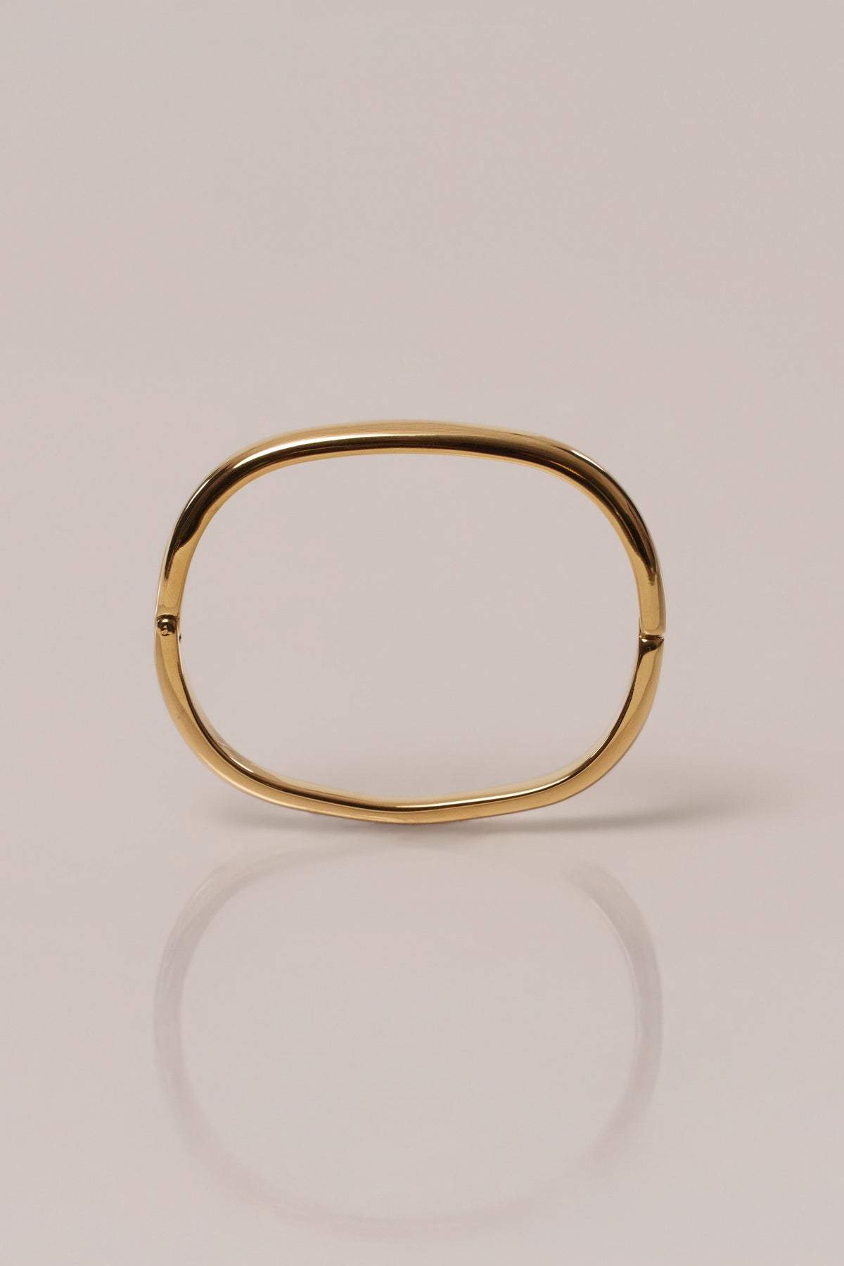 Gold Mari Hinge Bracelet