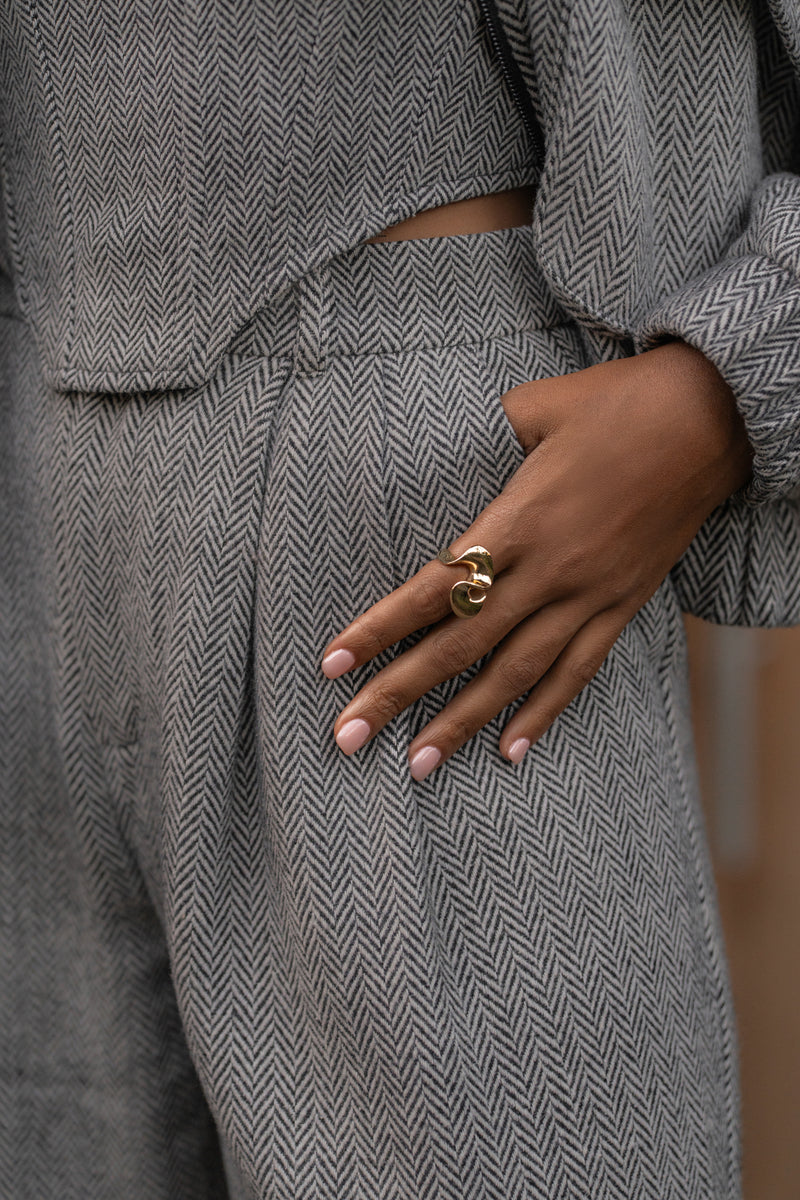 Gold Wavy Ring