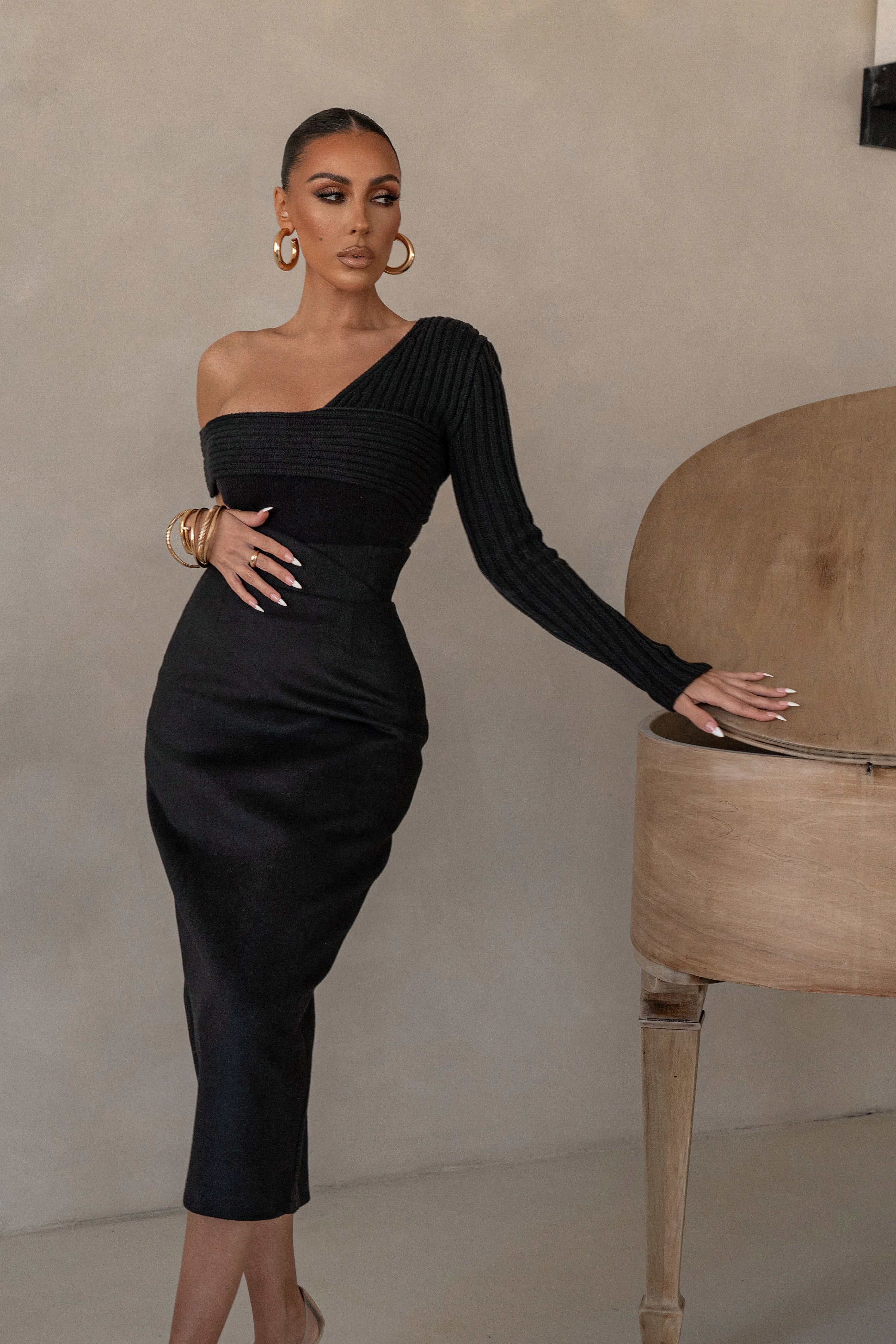 Black Hadi Sweater Knit Top - JLUXLABEL