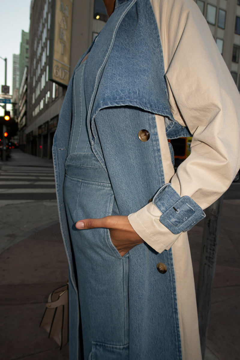 Veste contrastée ceinturée Leighton en denim délavé clair