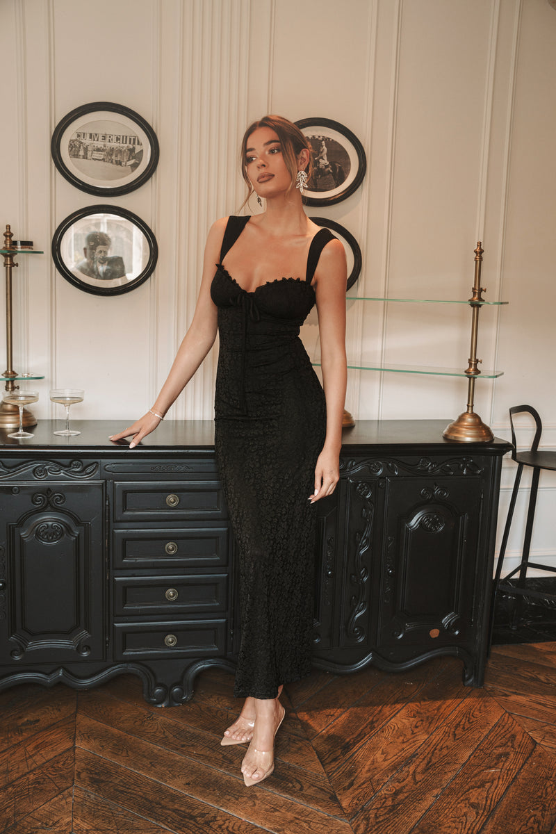 Robe maxi en dentelle noire Sweet Affection