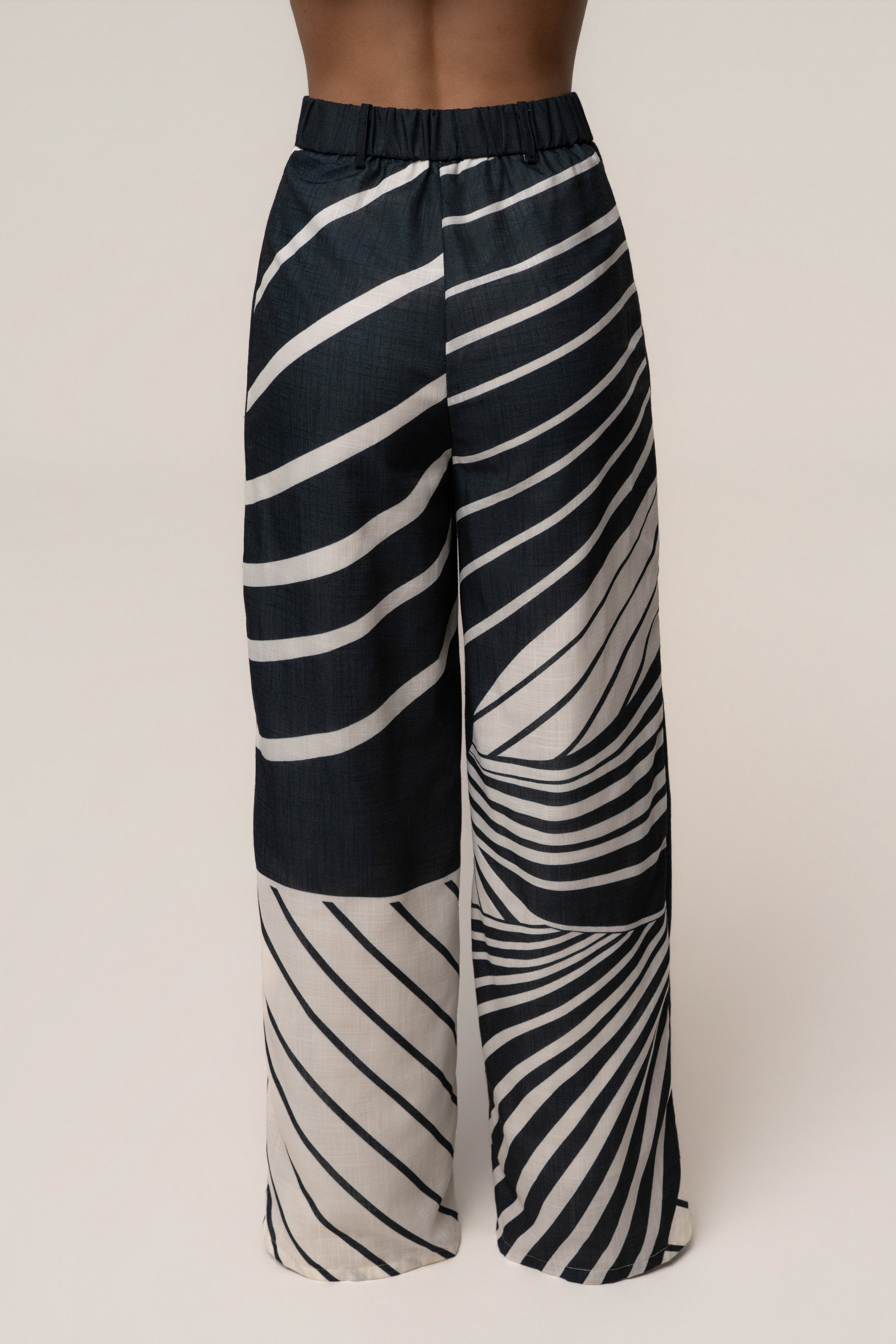 Black Abstract Sahara Pant Set - JLUXLABEL