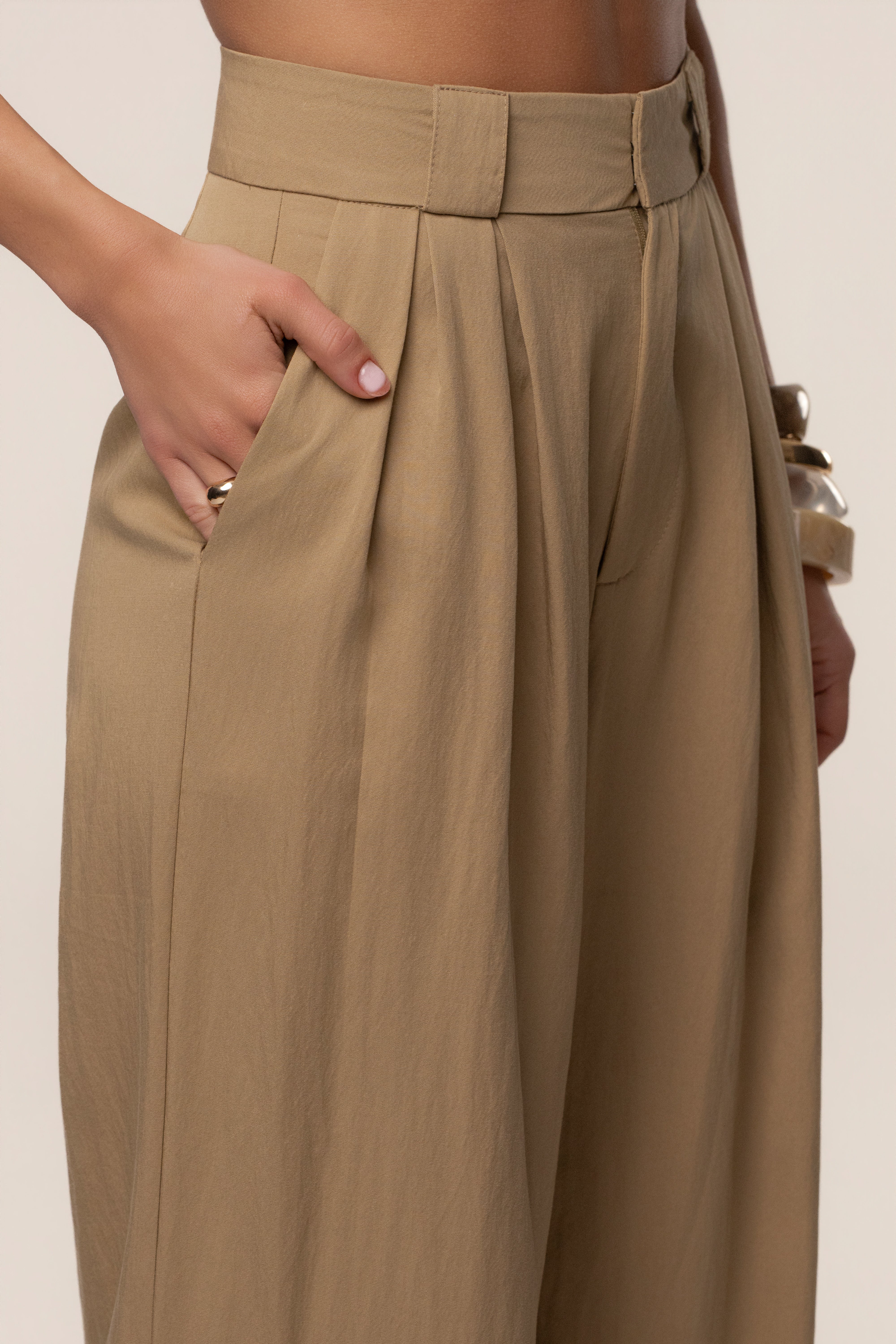 Olive Stay Ready Trouser - JLUXLABEL