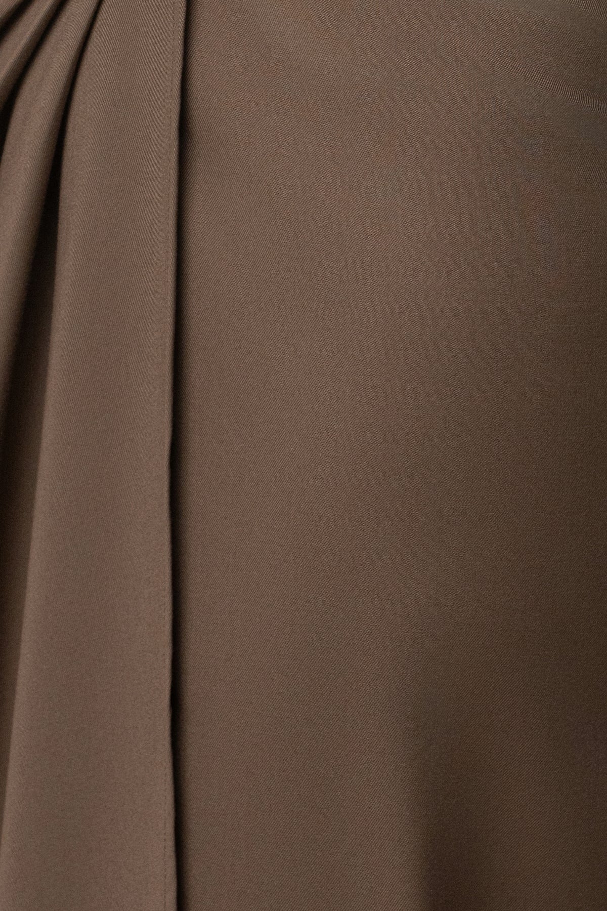 Taupe Inner Glow Slit Skirt