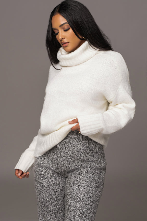 Ivory Beginnings Sweater Knit Turtleneck | JLUXLABEL