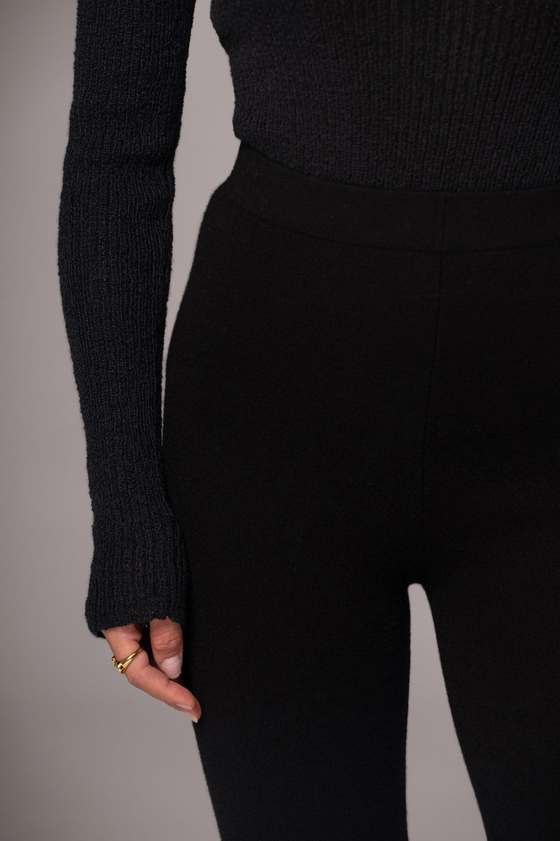 Black Effortless Knit Leggings