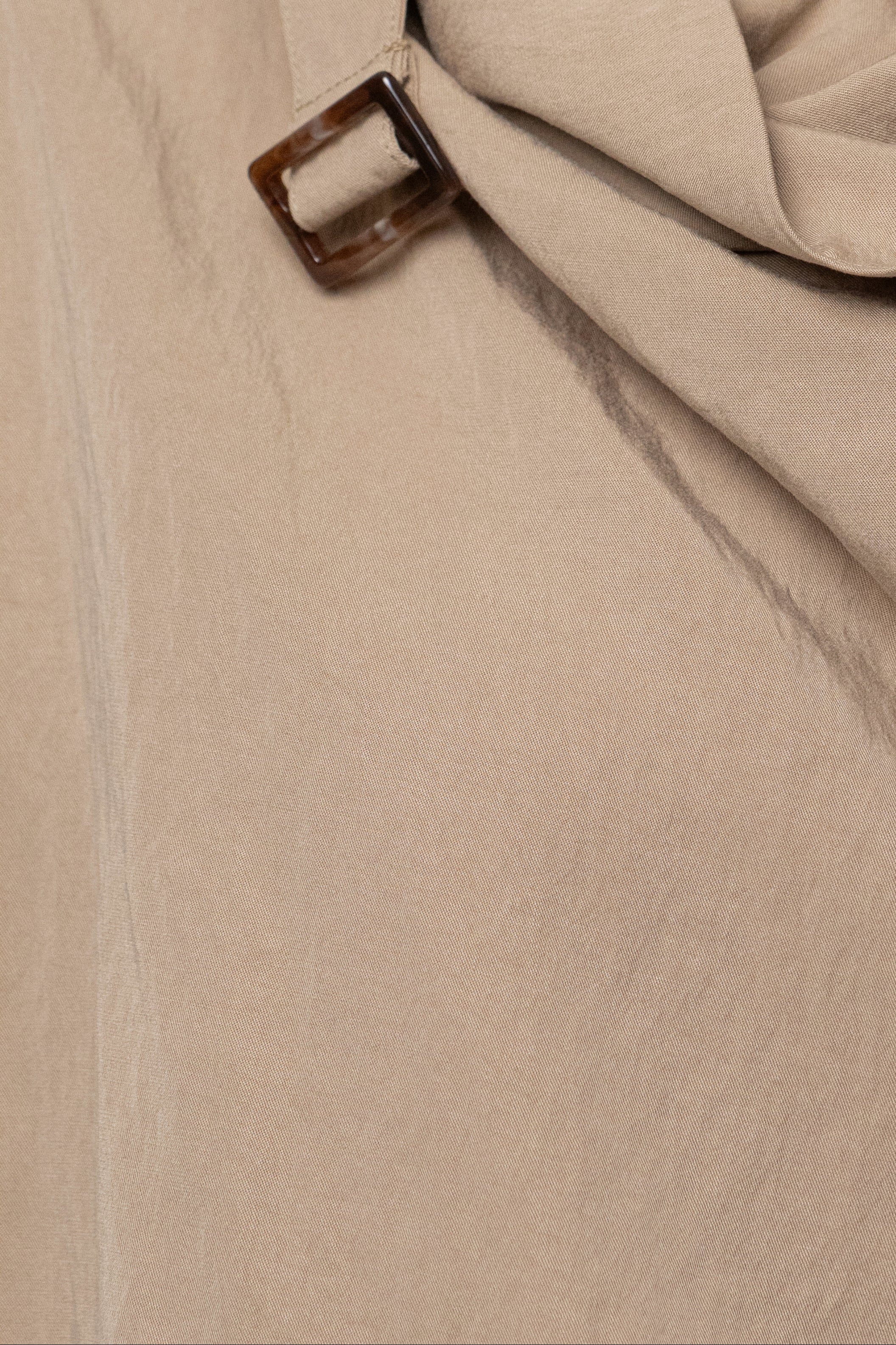 Beige JLUXLABEL Wanderlust crop top with short sleeves and scoop neckline, casual fashion top for women.