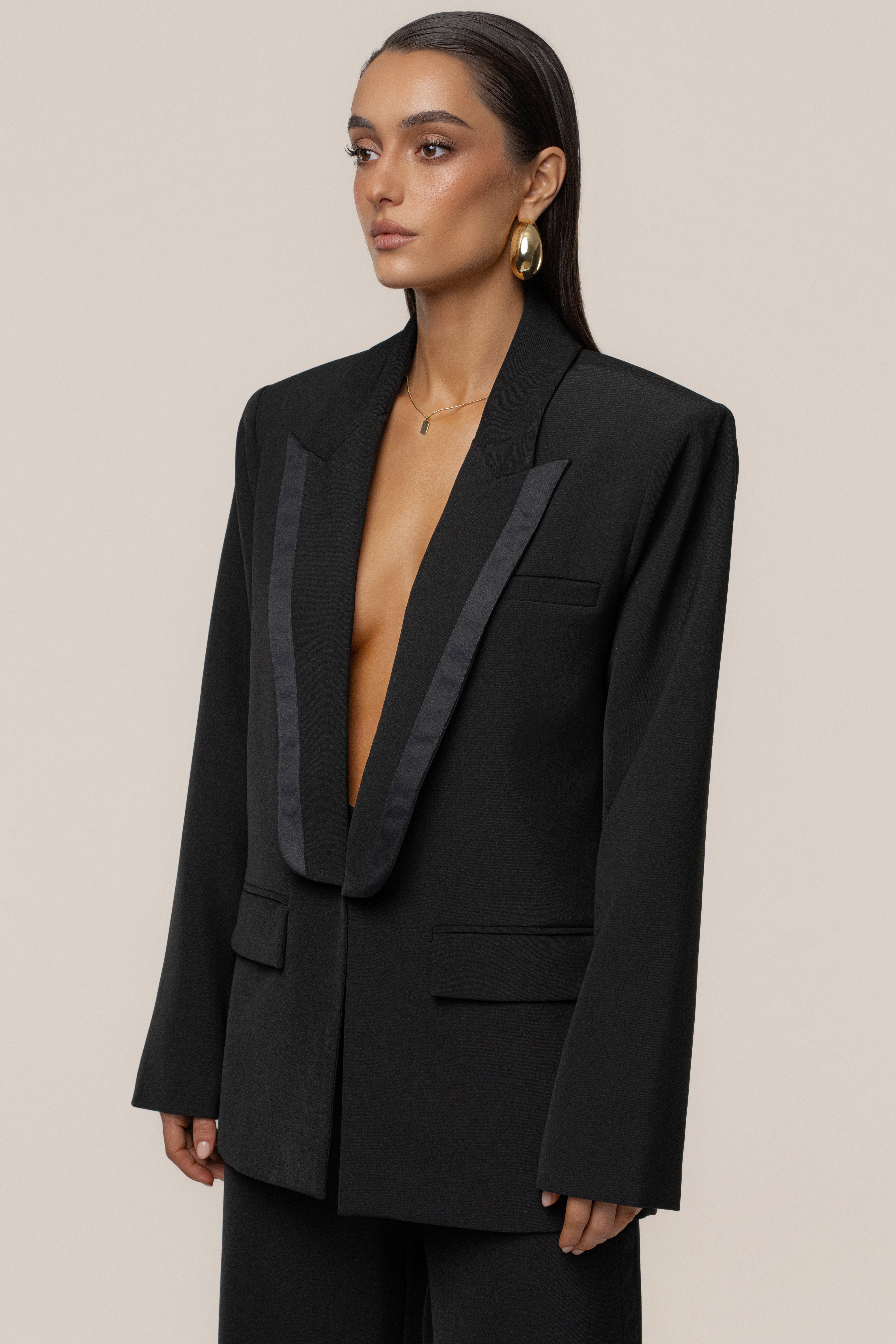 PRE-ORDER Black Suite Life Woven Blazer