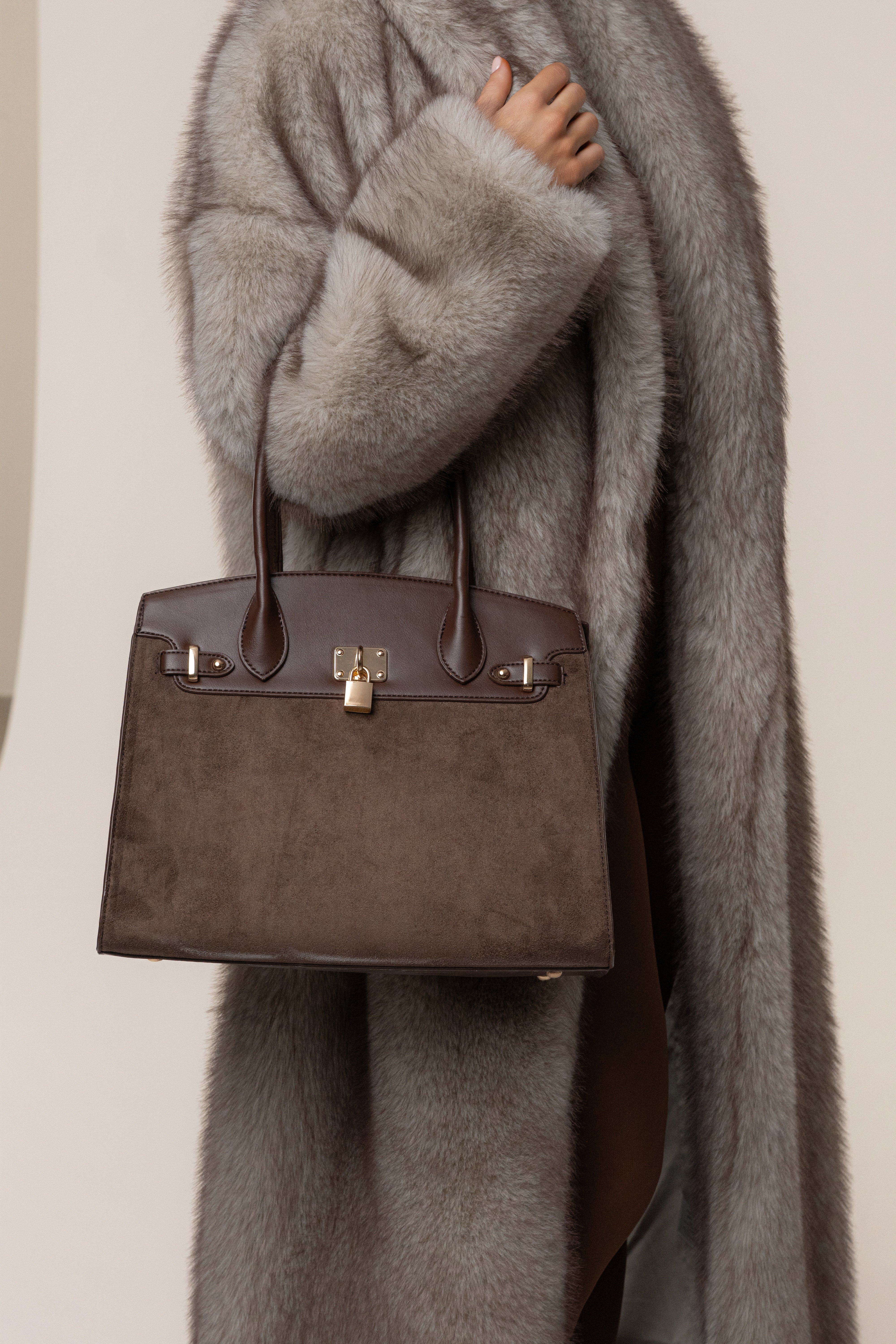 Chocolate Fifth Avenue Handbag Set