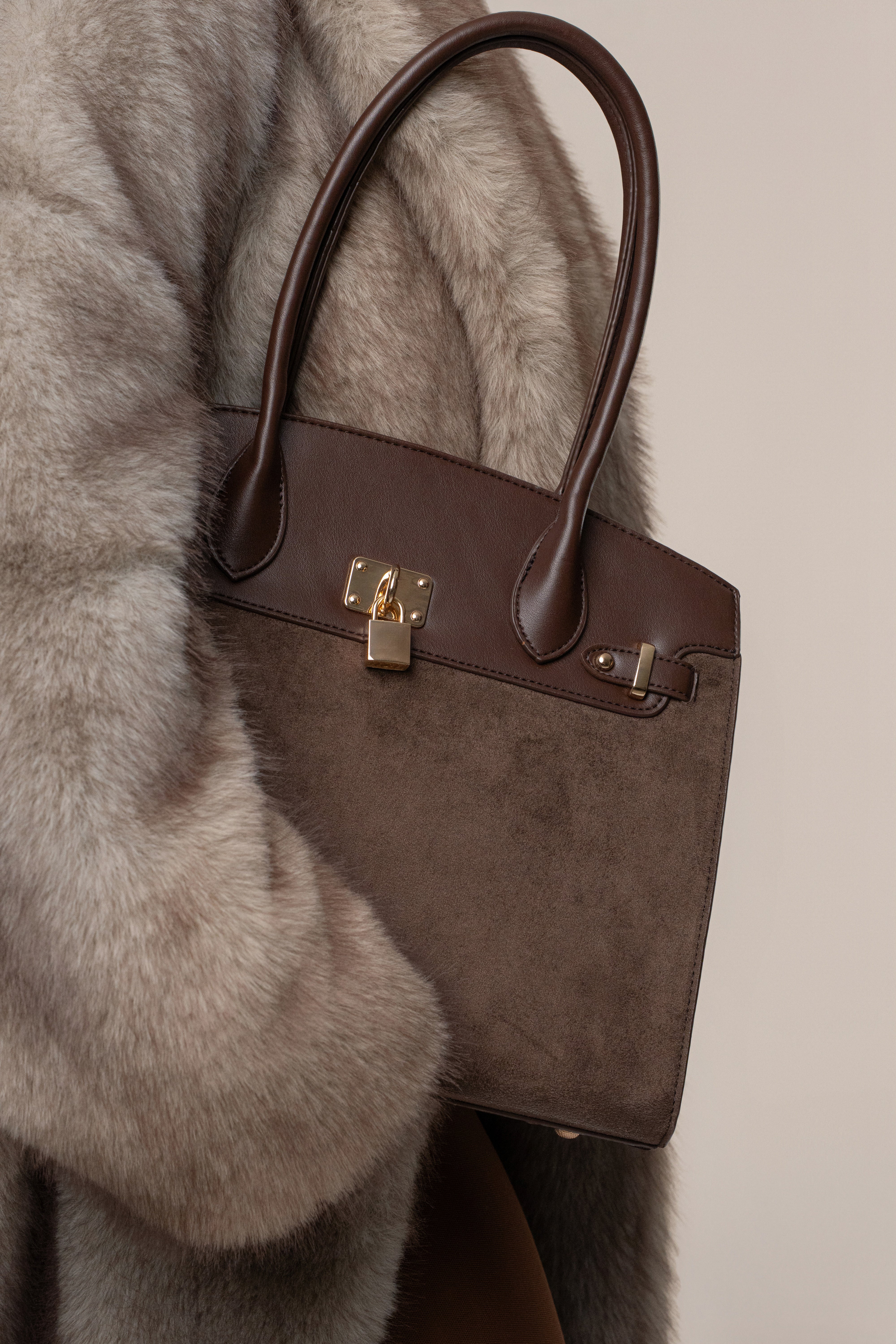 Chocolate Fifth Avenue Handbag Set