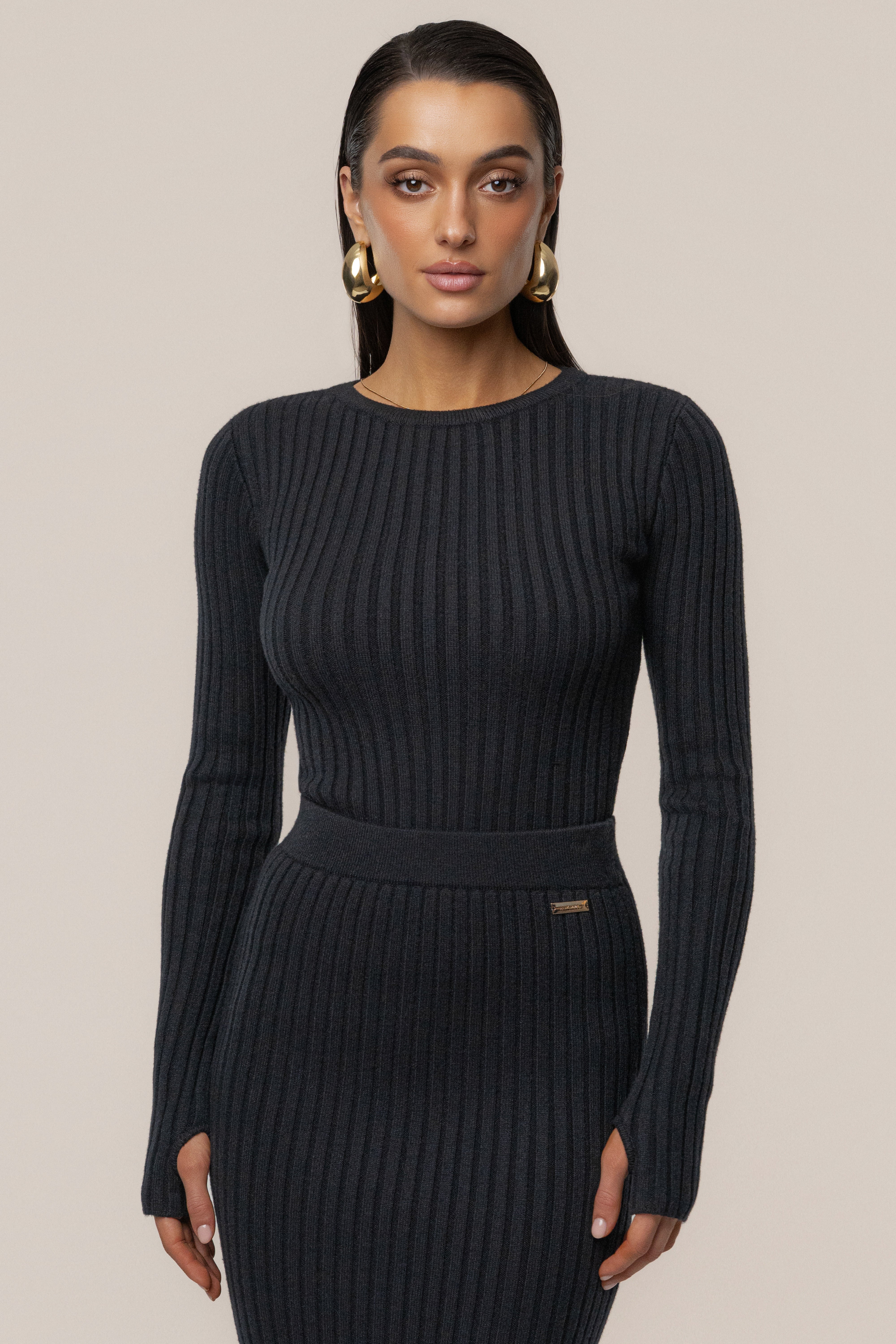 Black Overcast Ribbed Top