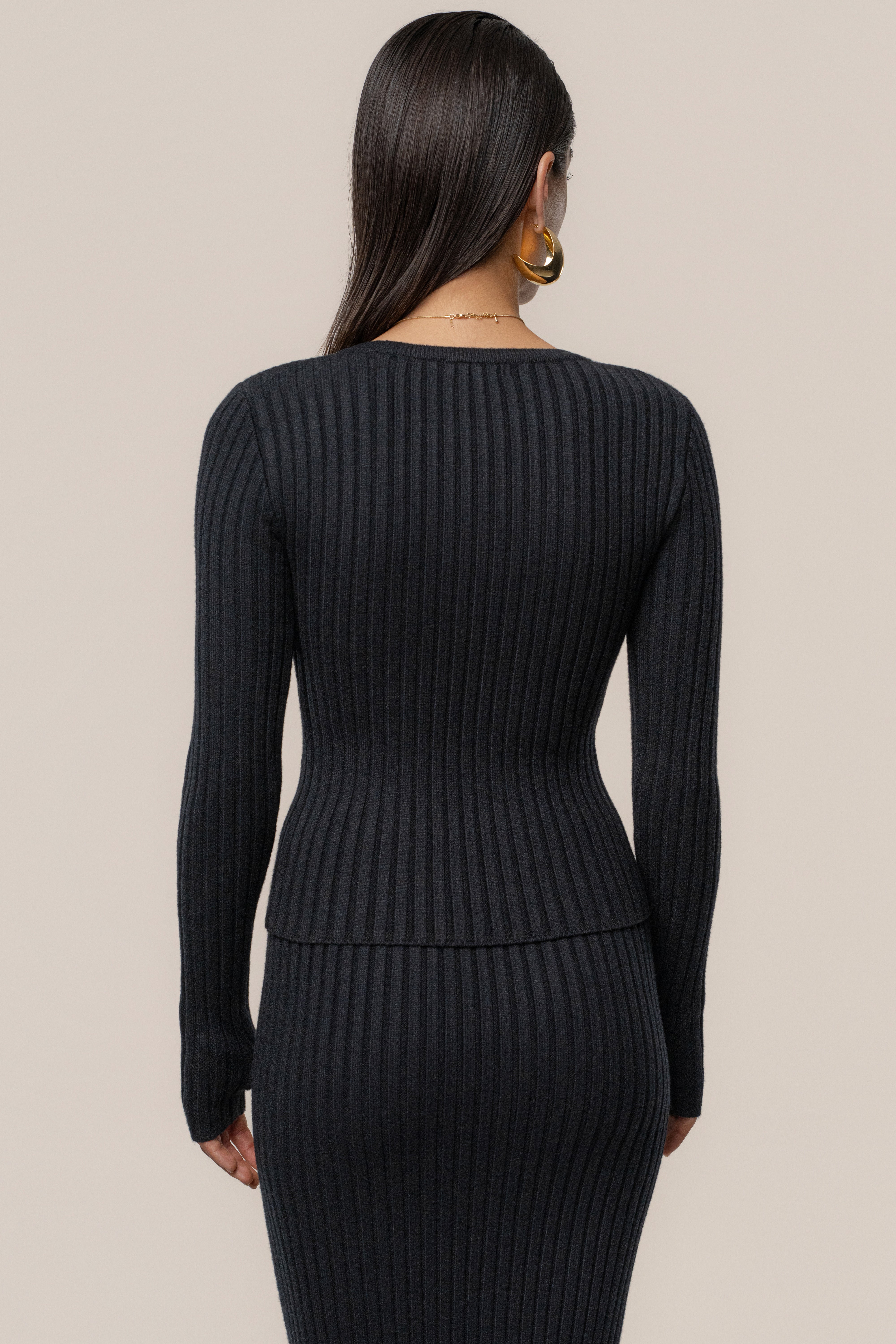 Black Overcast Ribbed Top
