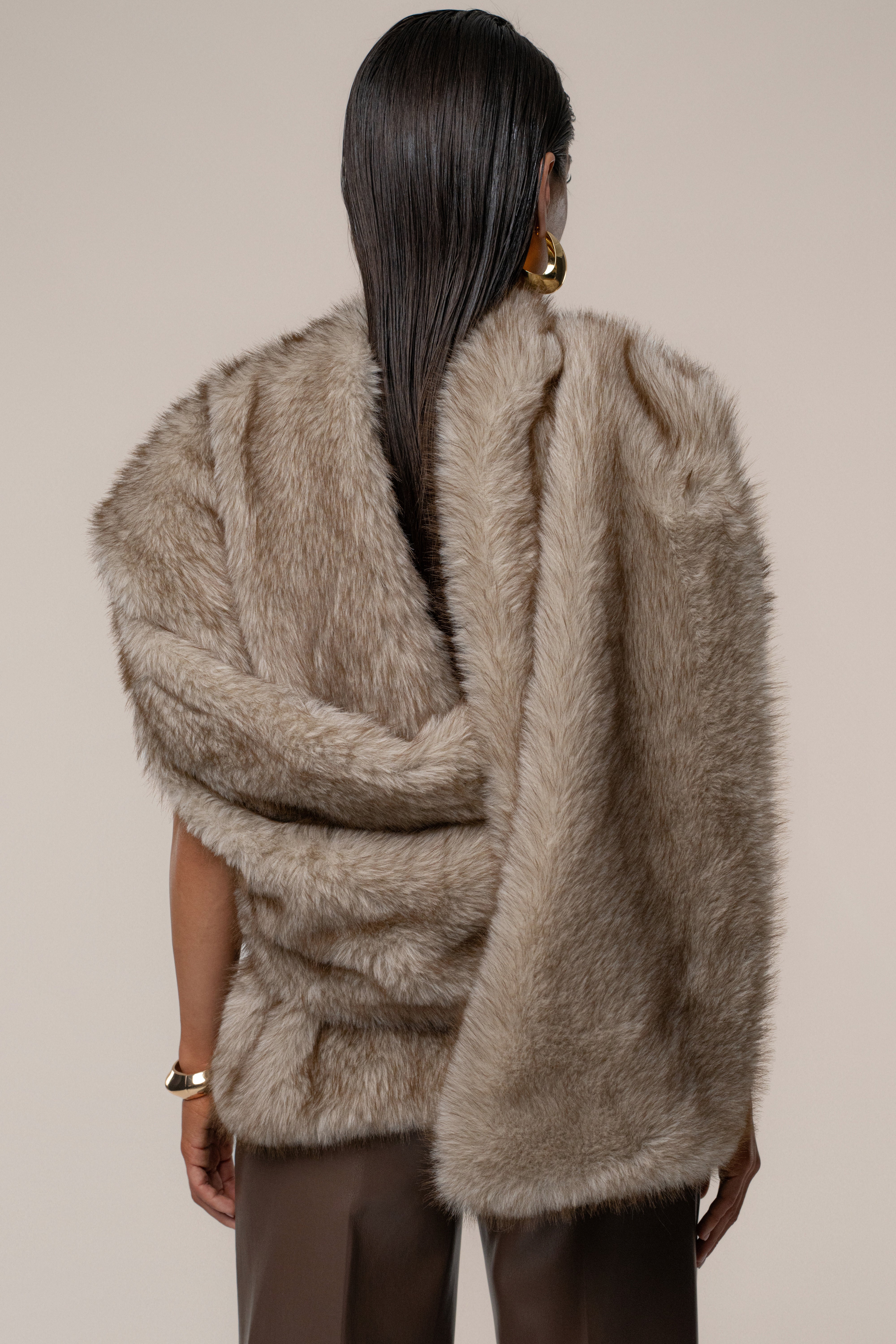 Ivory/Brown Winter Bliss Faux Fur Wrap
