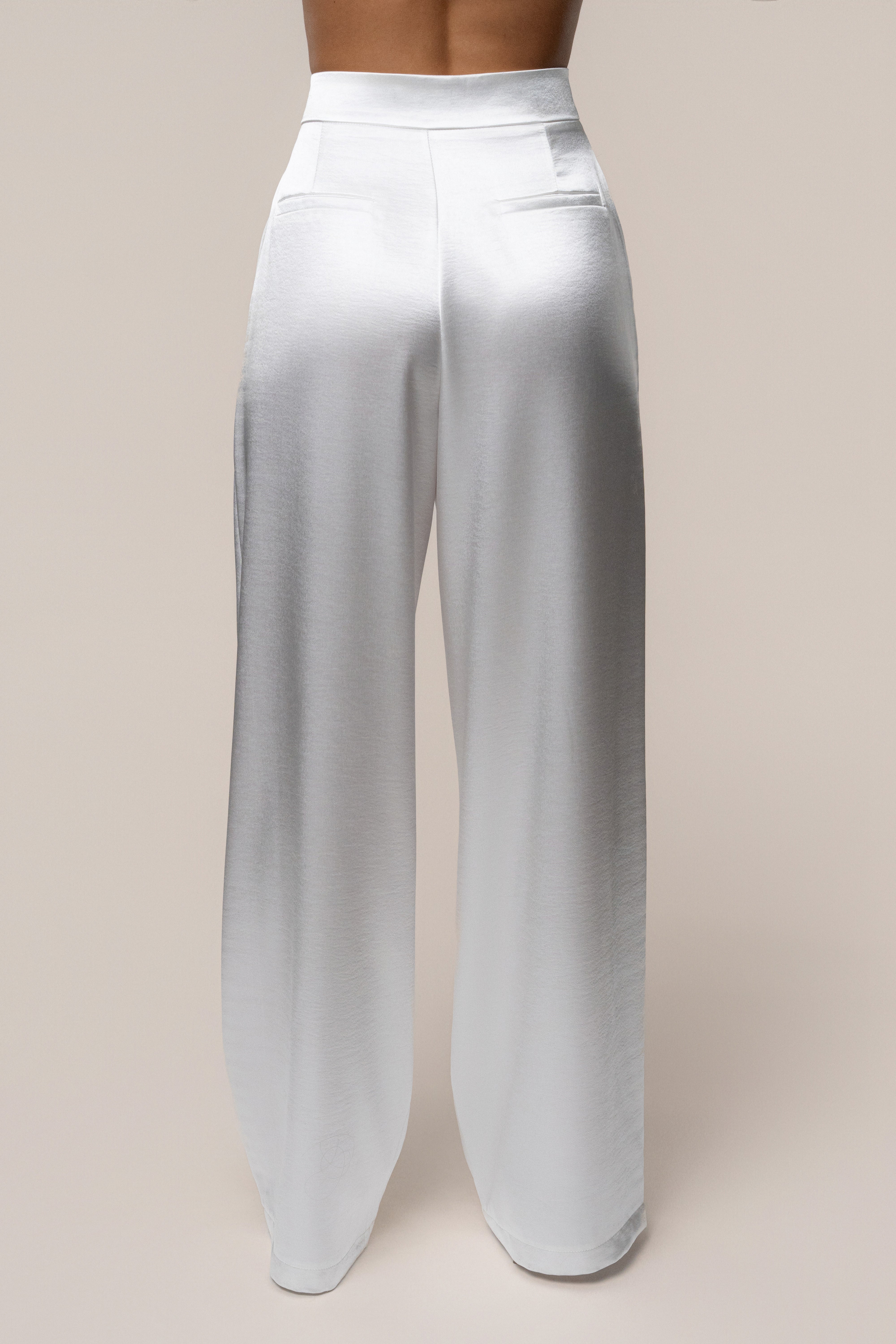Pantalon en satin blanc Signature