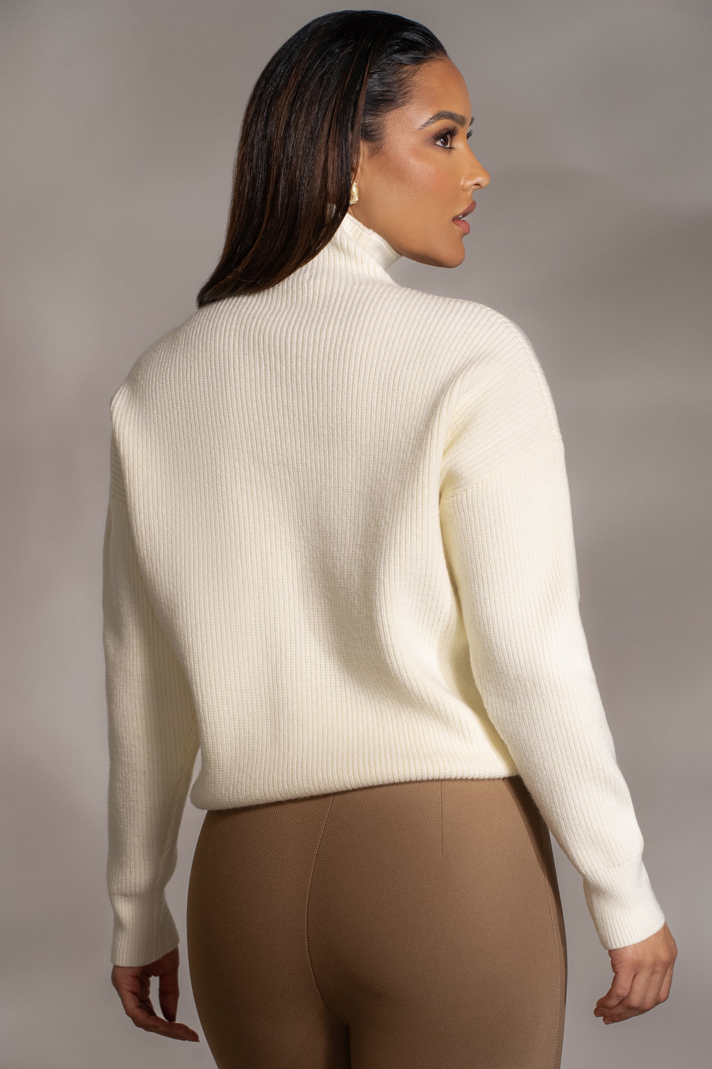 Buttercream Jenni Turtleneck Sweater Top - JLUXLABEL