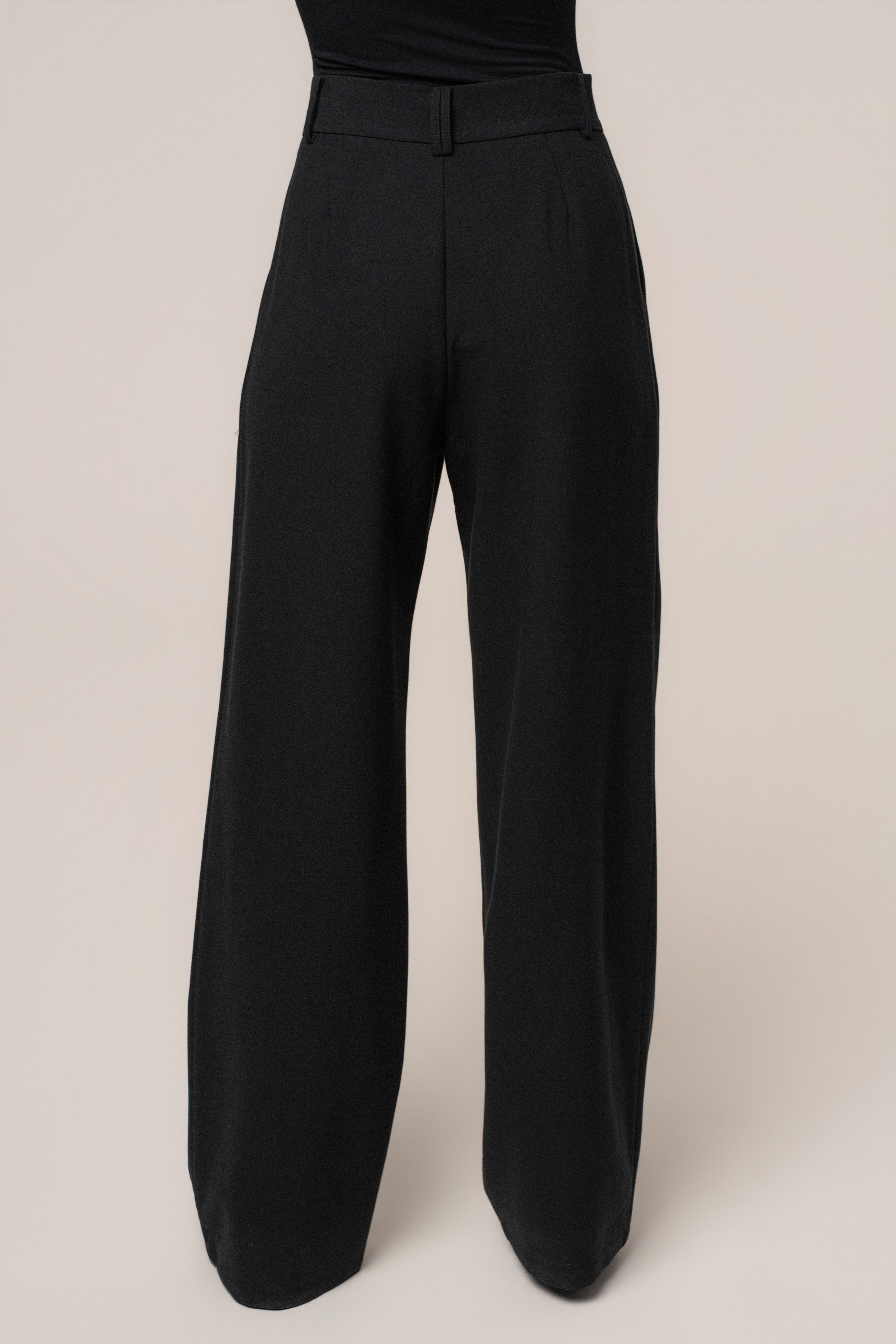 Black Core Standard Pant